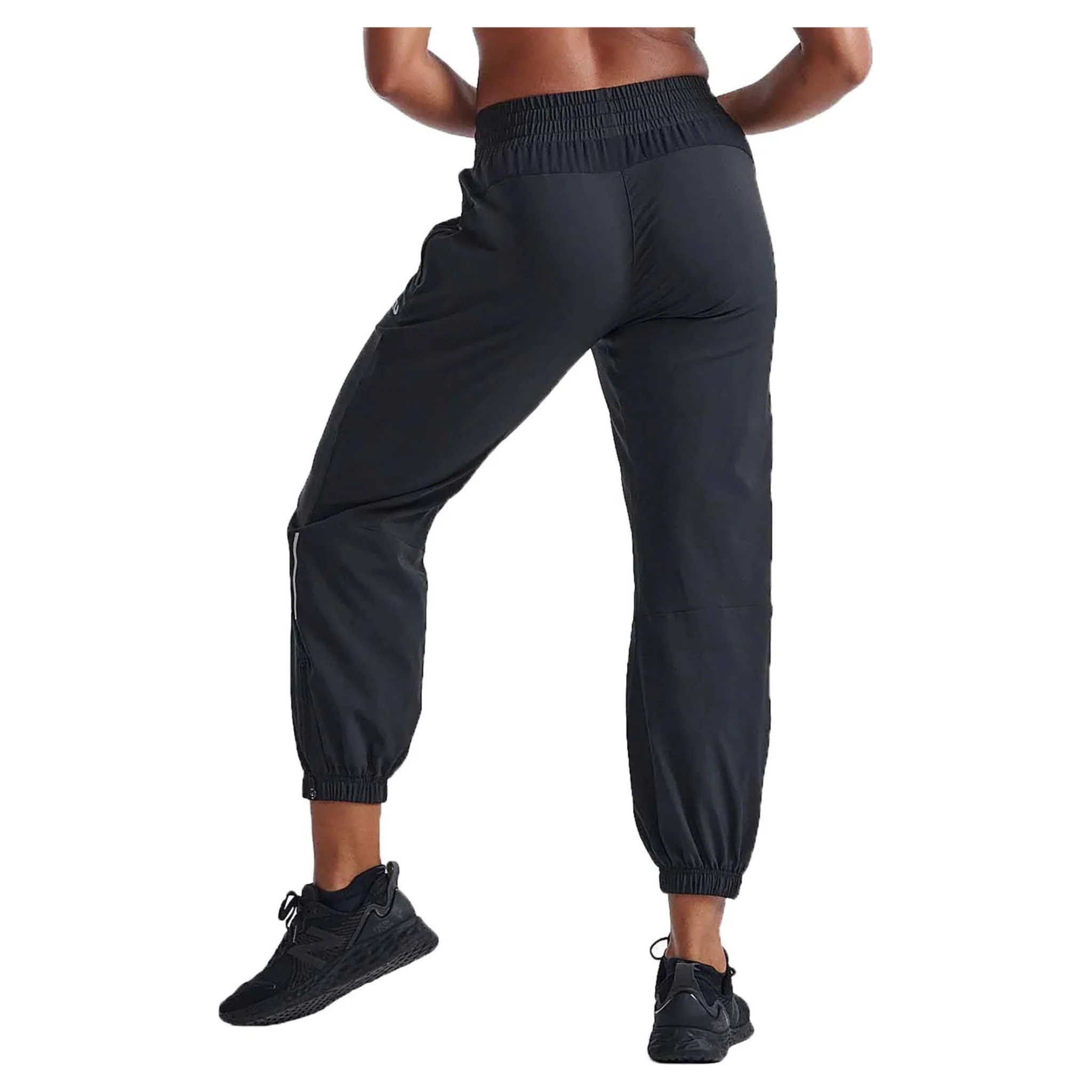 2XU Aero Hi-Rise Woven Womens Jogger - Image 2