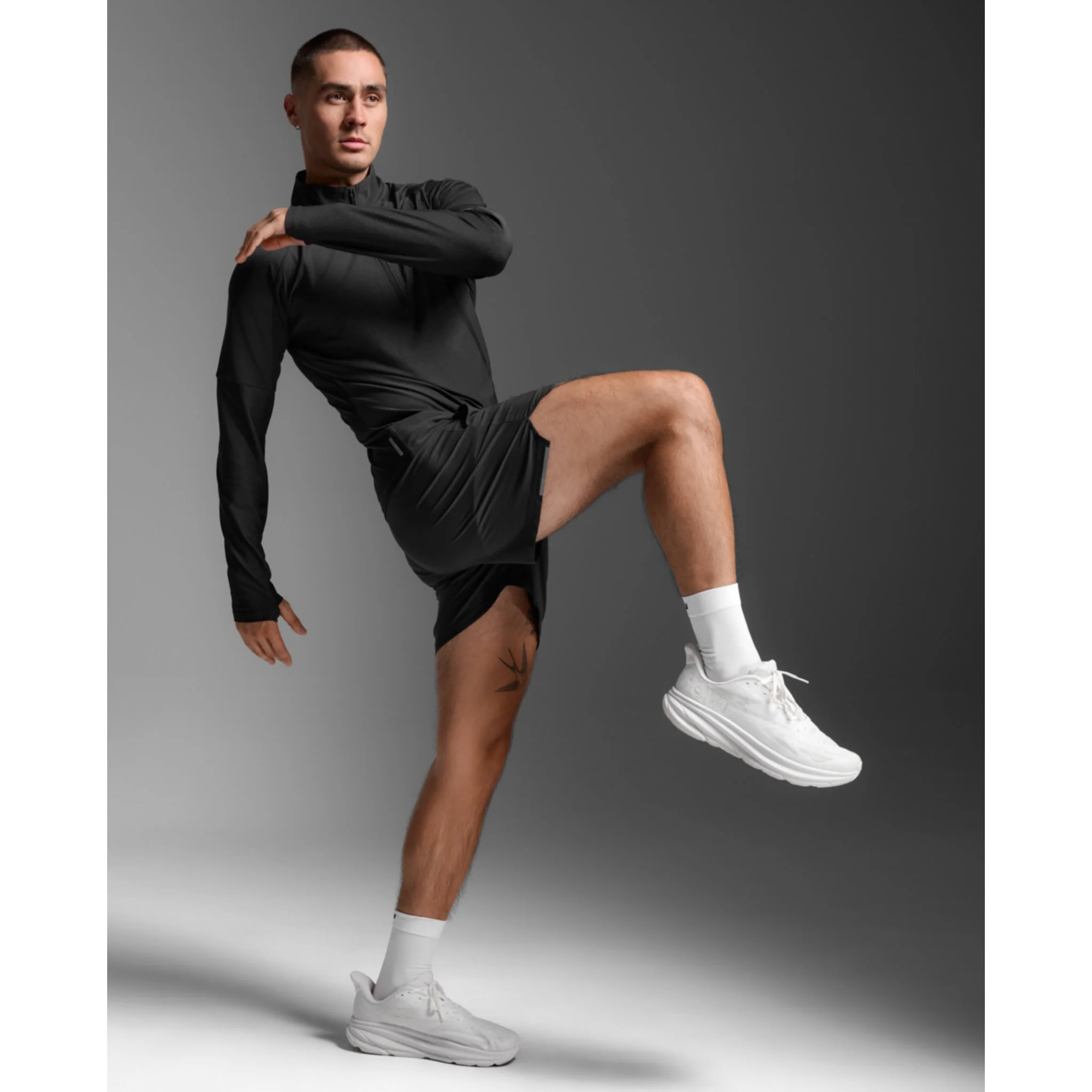 2XU Aero Mens Half Zip - Image 3
