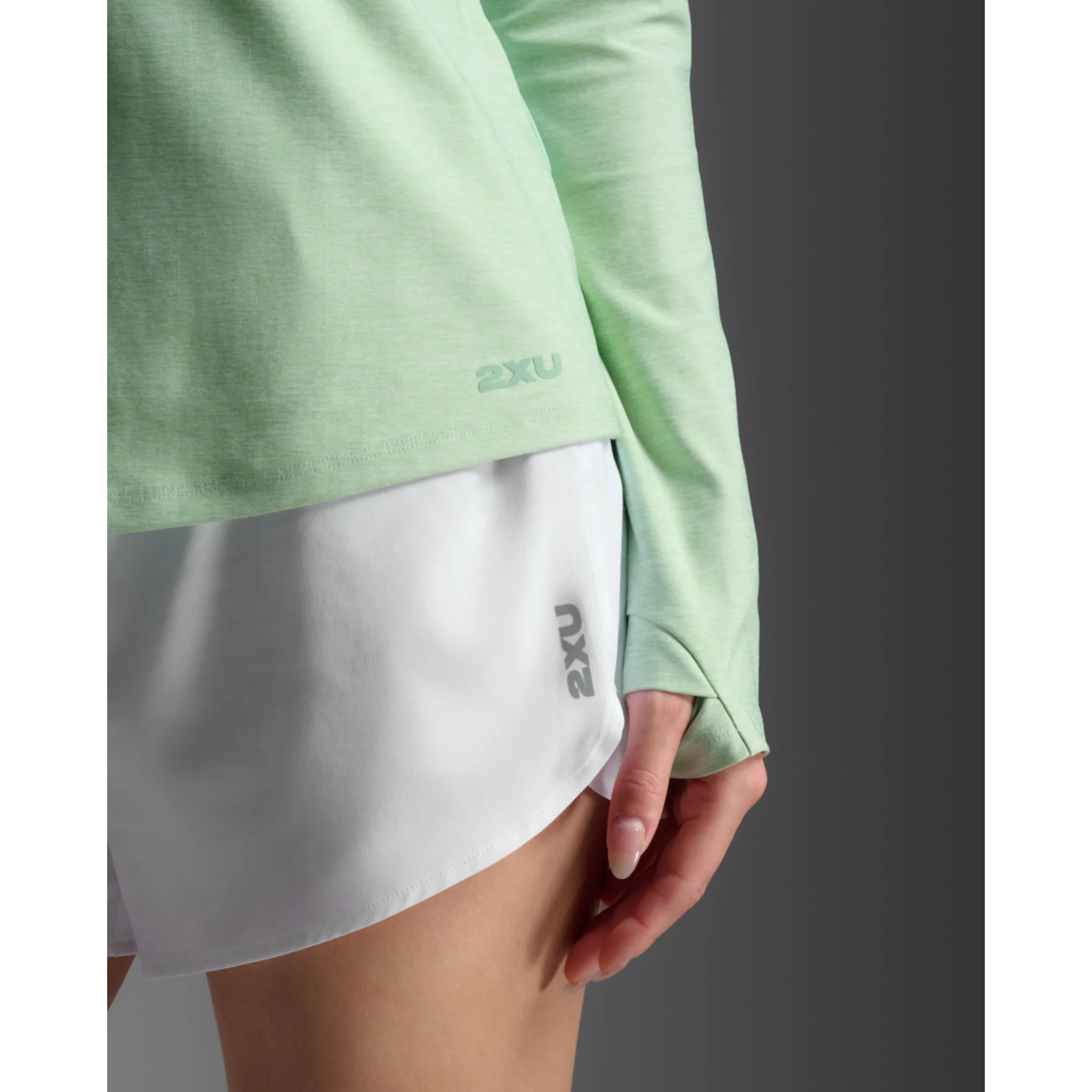 2XU Aero Womens Half Zip - Image 7