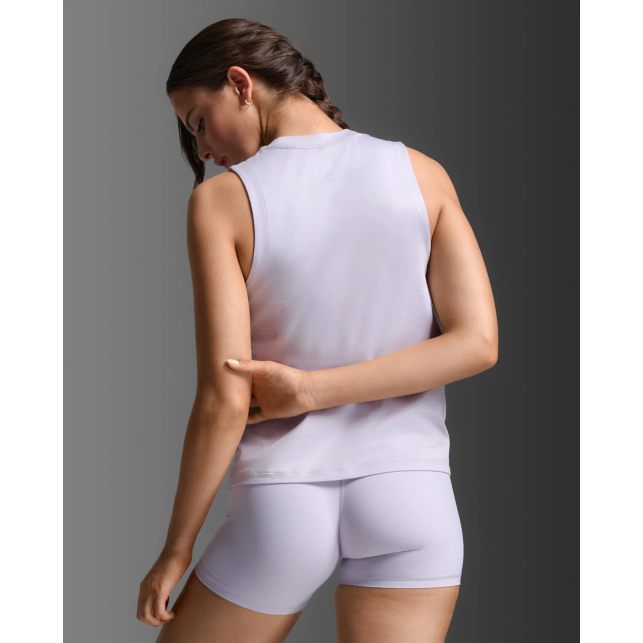 2XU Form Soft Womens Jersey Tank - Image 5
