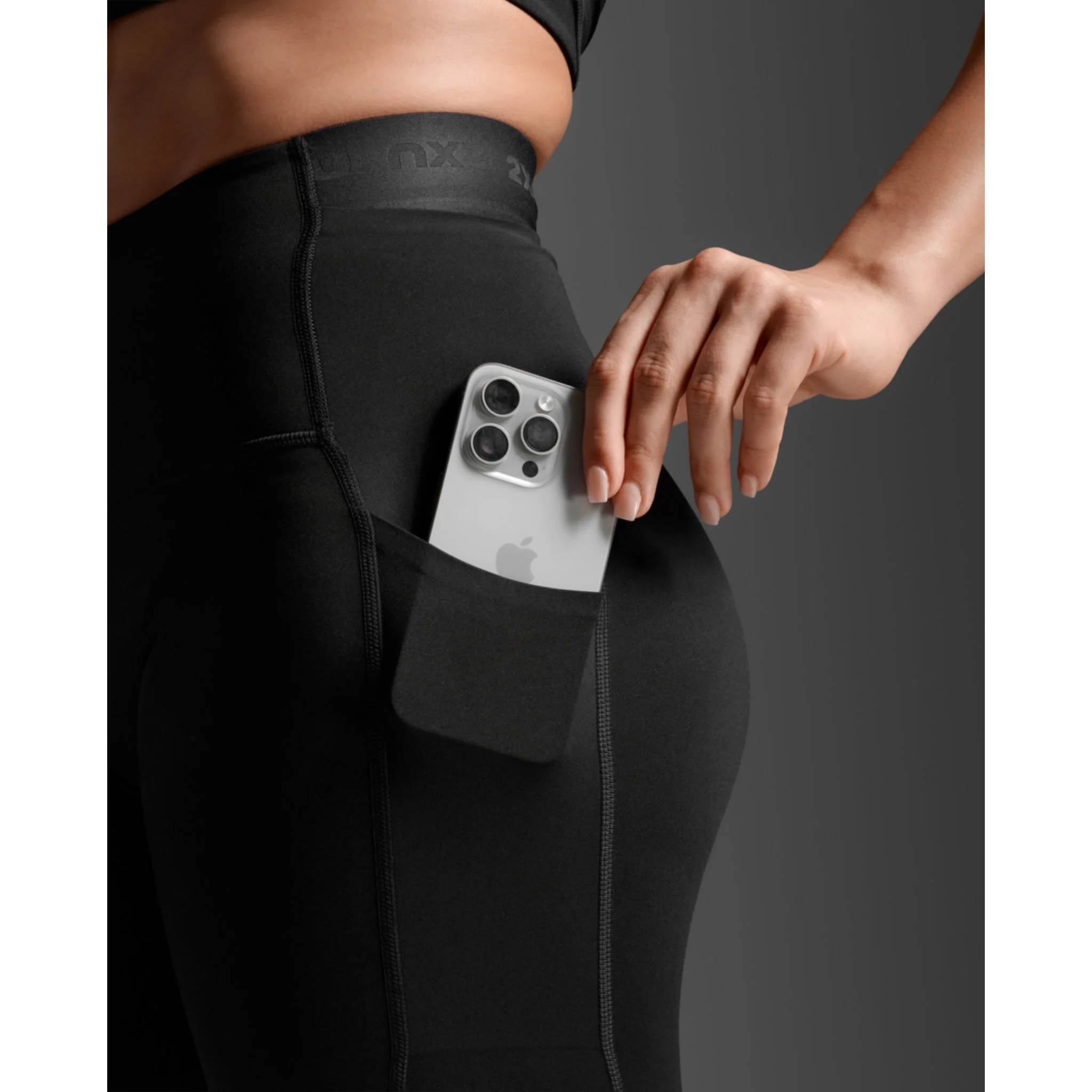 2XU Form Stash Hi-Rise Womens Compression Tights - Image 7