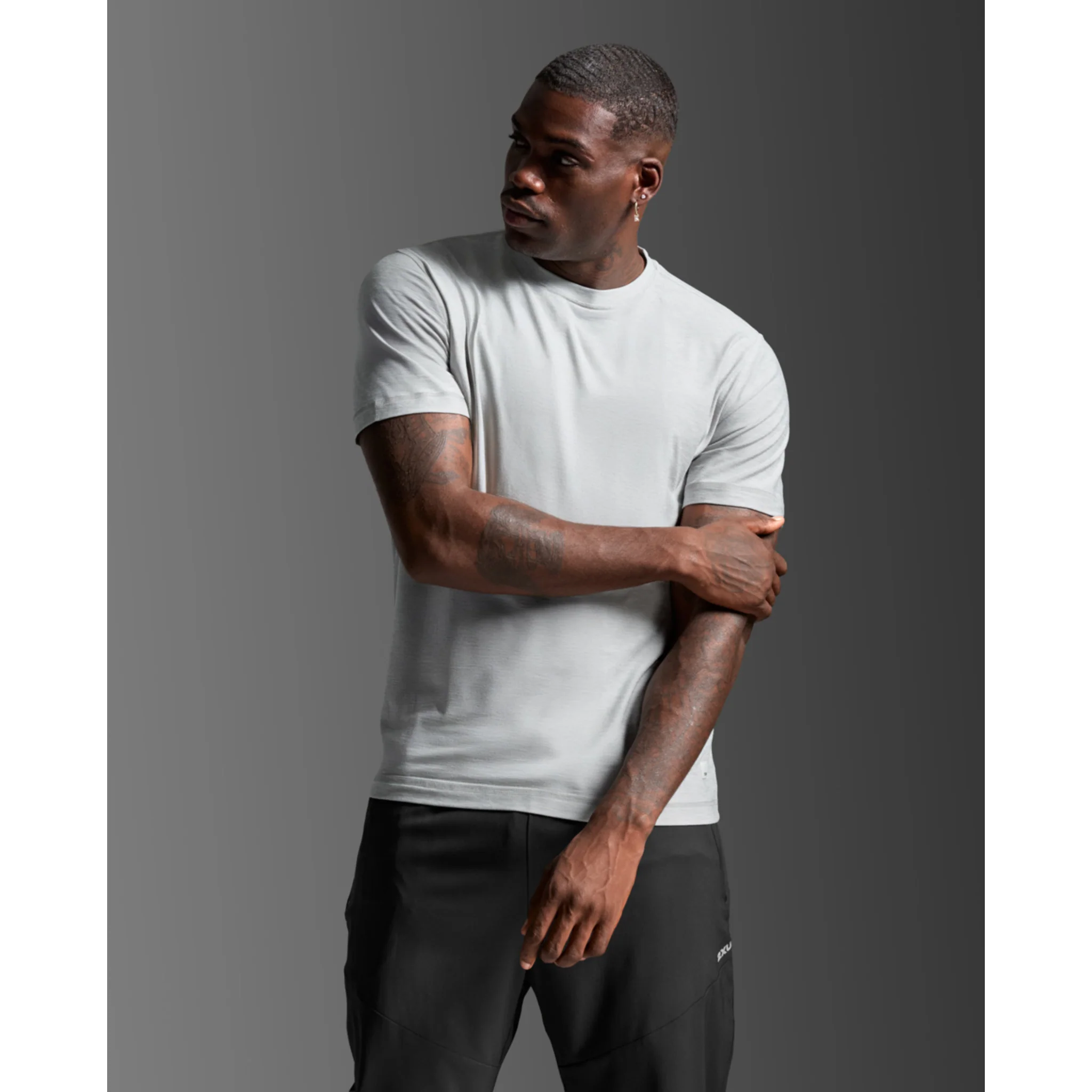 2XU Signature Soft Jersey Mens Tee - Image 5