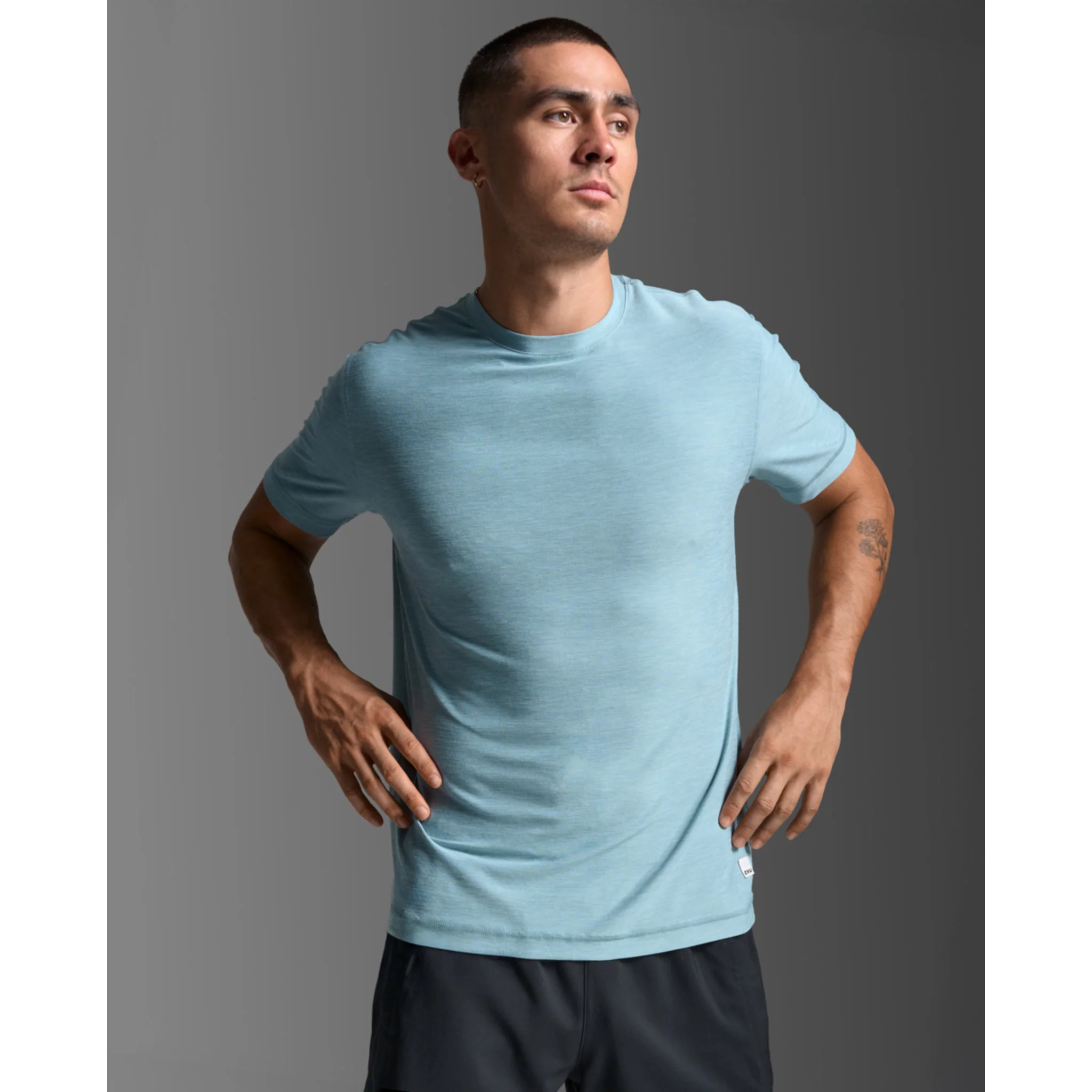 2XU Signature Soft Jersey Mens Tee - Image 5
