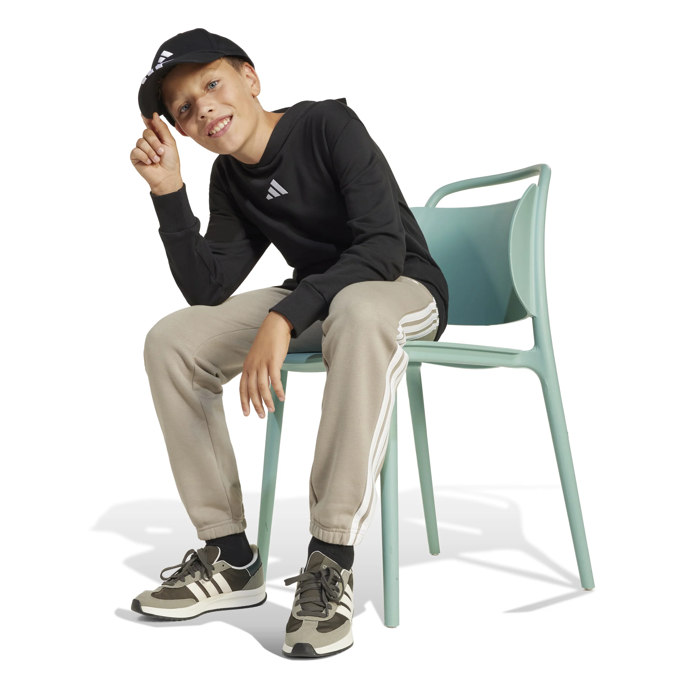 adidas Essentials Kids Hoodie - Image 3