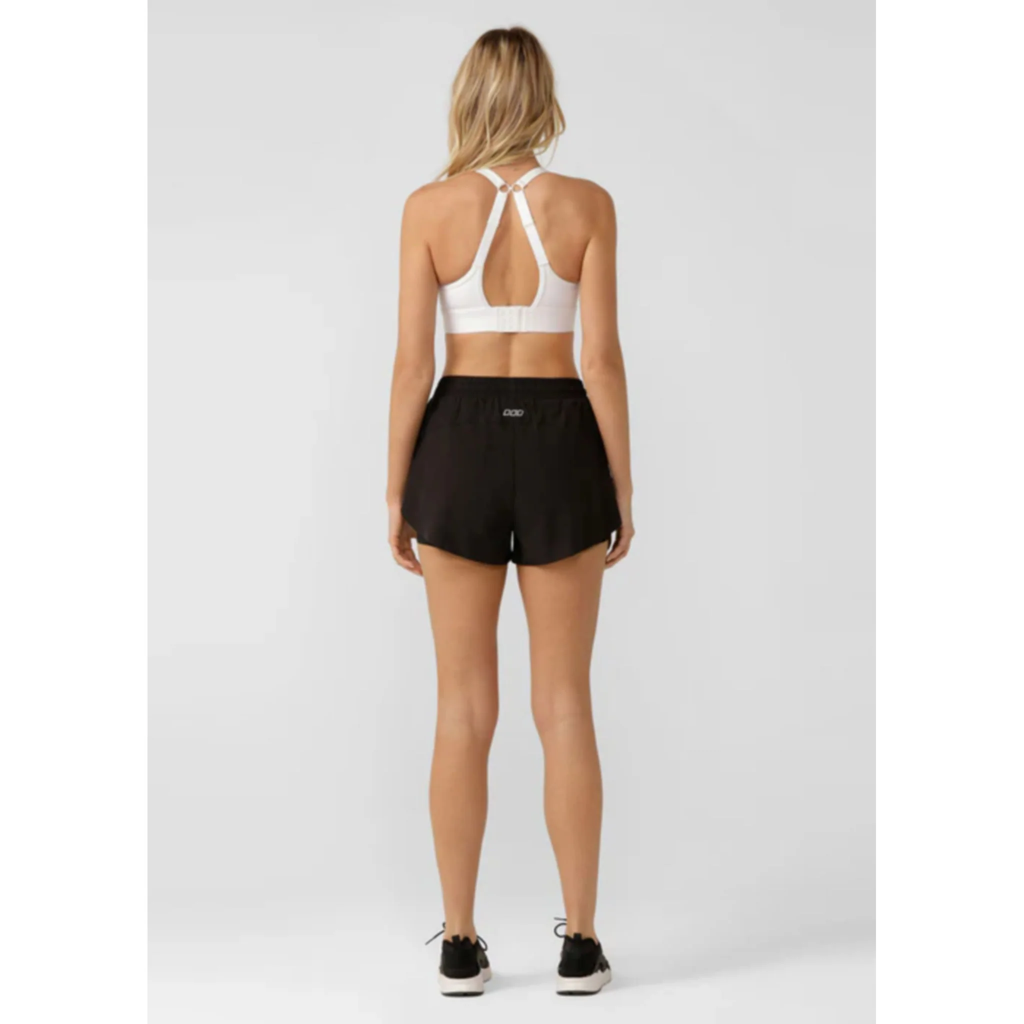 Lorna Jane Lightspeed Phone Pocket Womens Running Shorts - Image 3
