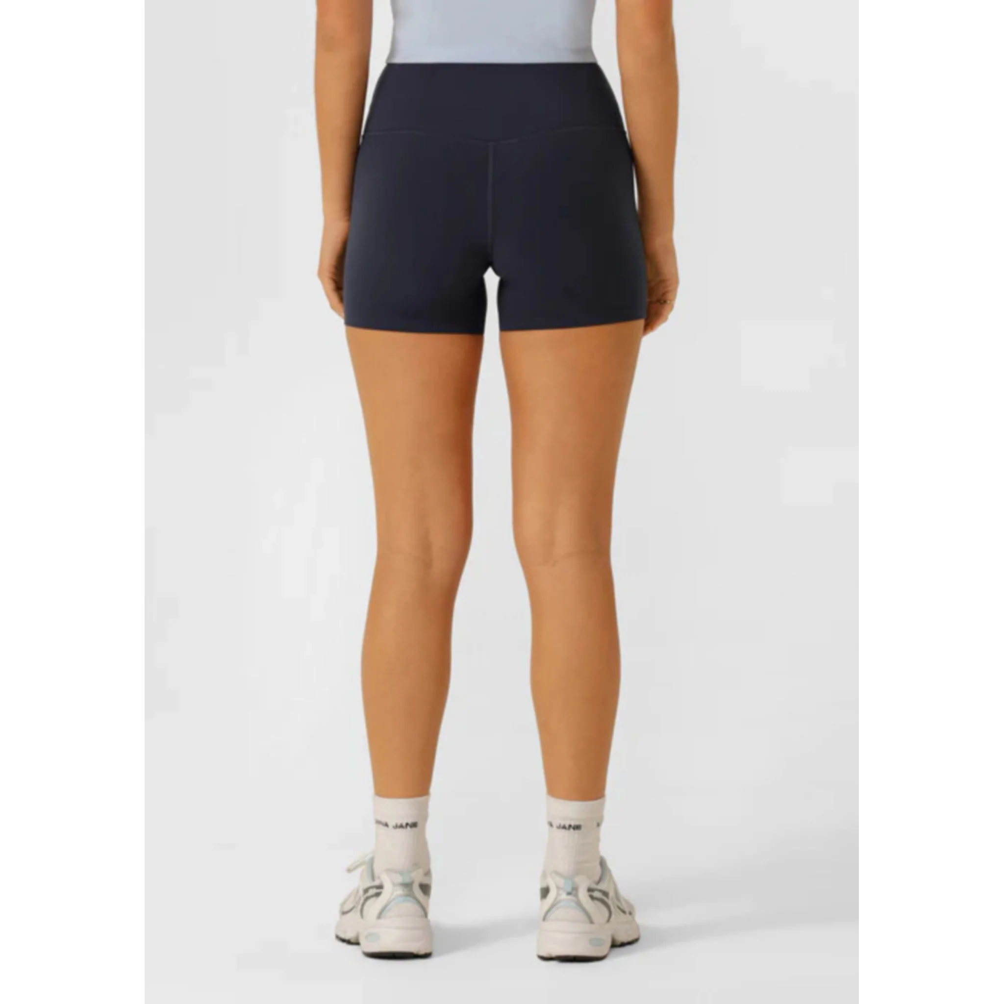Lorna Jane Lotus Phone Pocket 12cm Womens Bike Shorts - Image 4