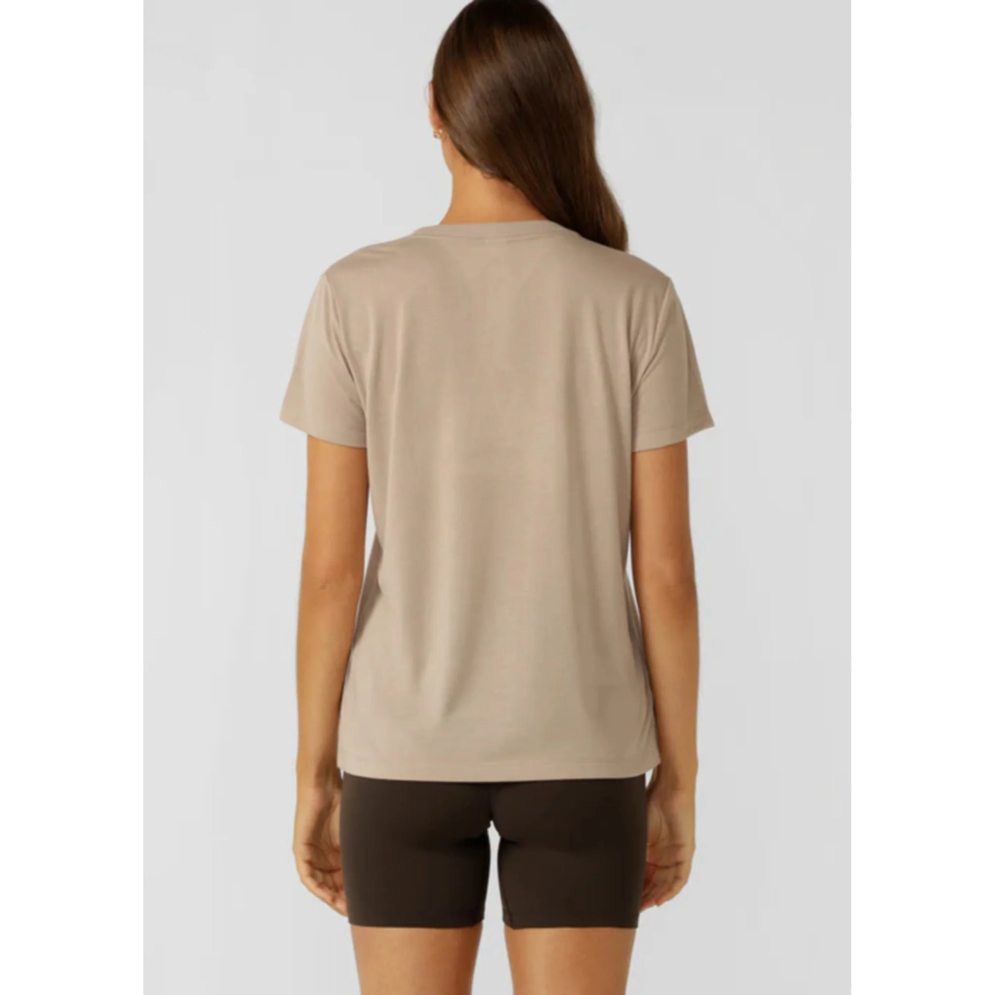 Lorna Jane Lotus Womens Tee - Image 4