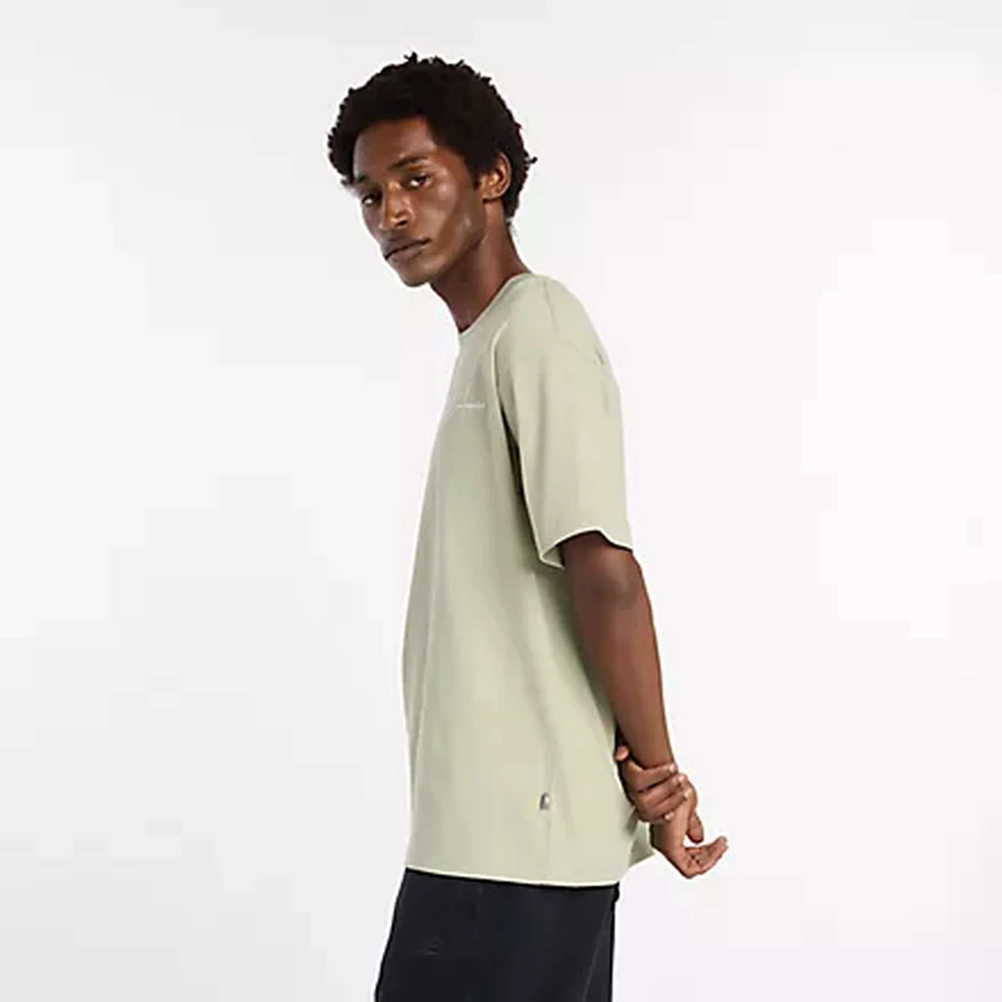 New Balance Athletics Signature Mens Tee - Image 5