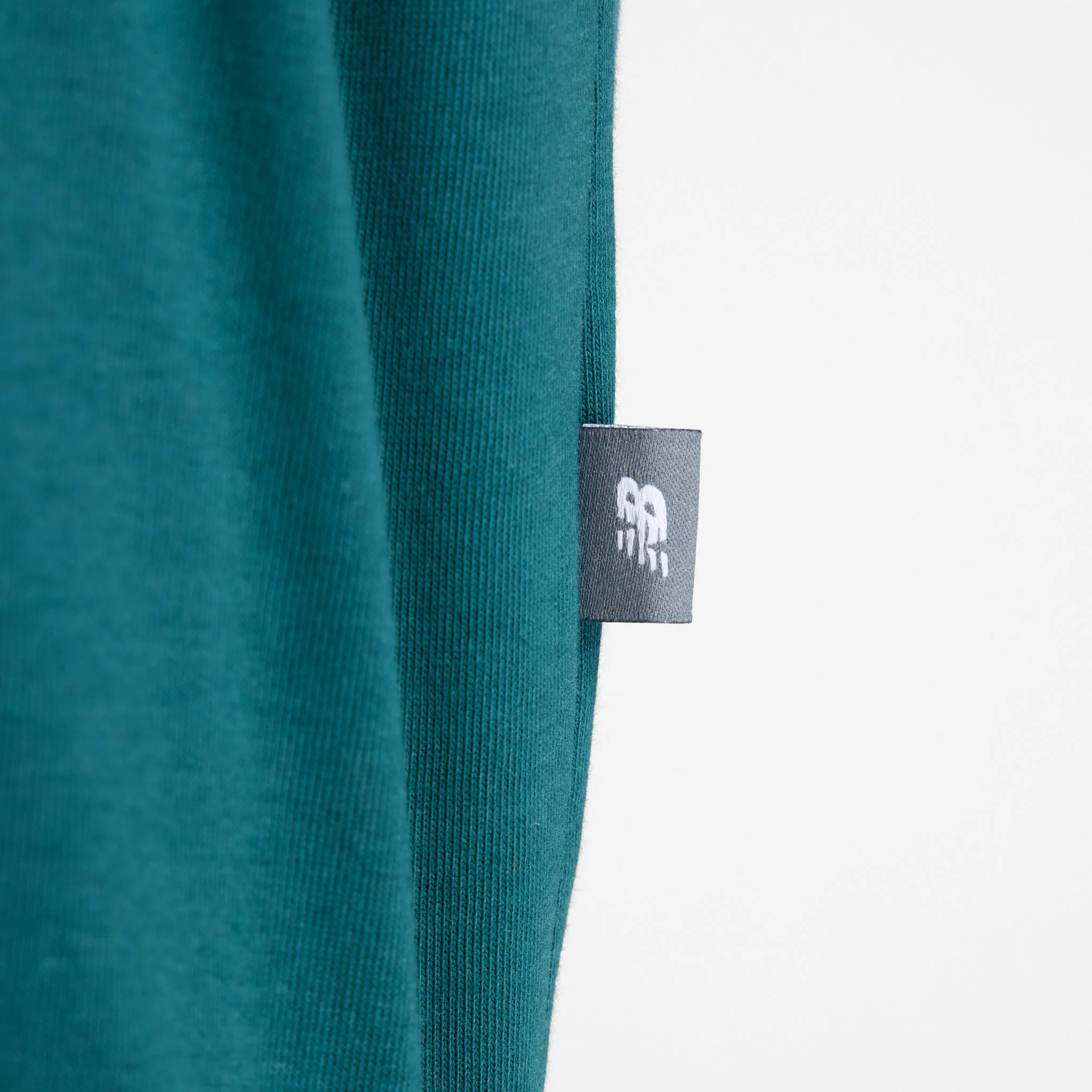 New Balance Linear Lines Mens Tee - Image 5