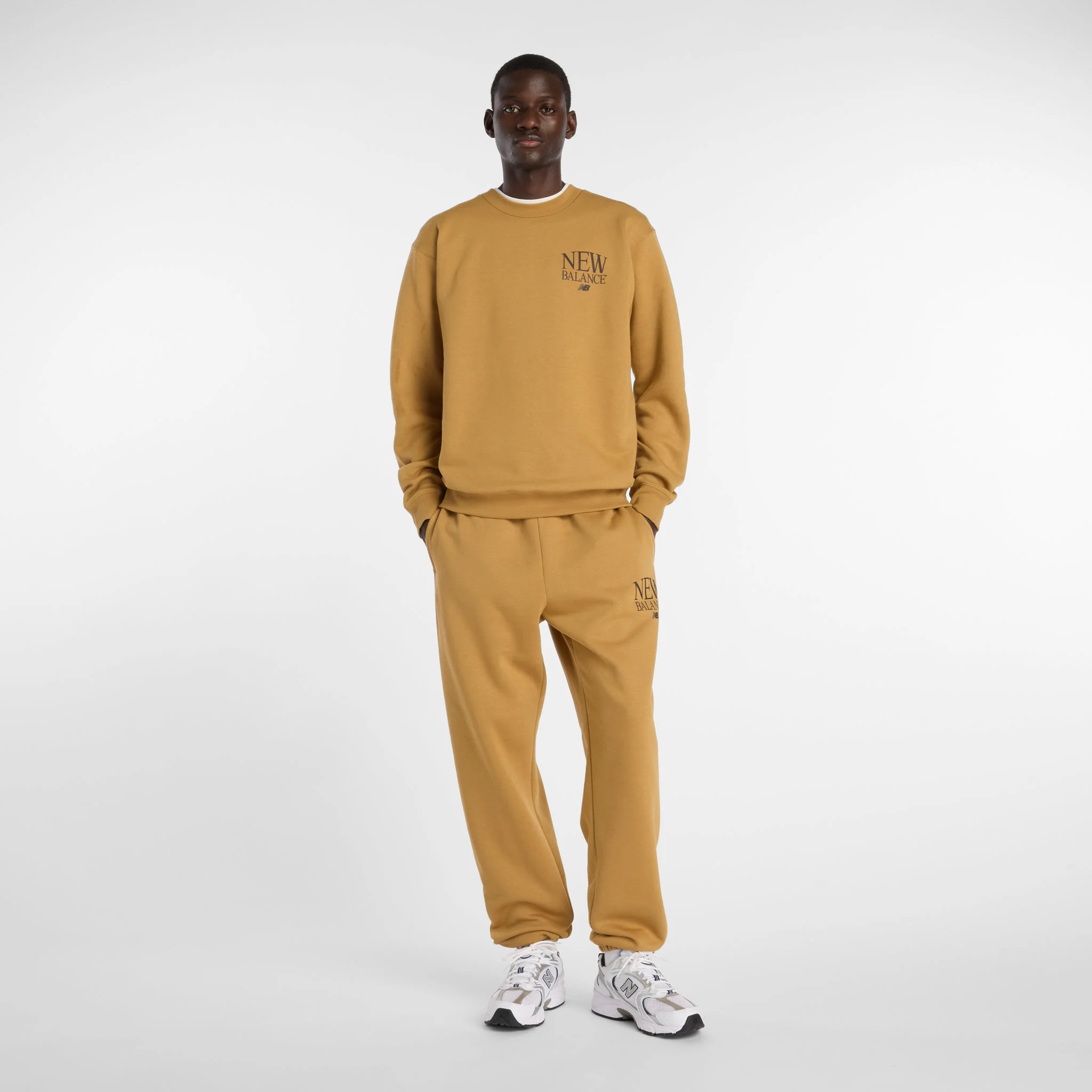 New Balance Reimagined Mens Fleece Crew - Image 2