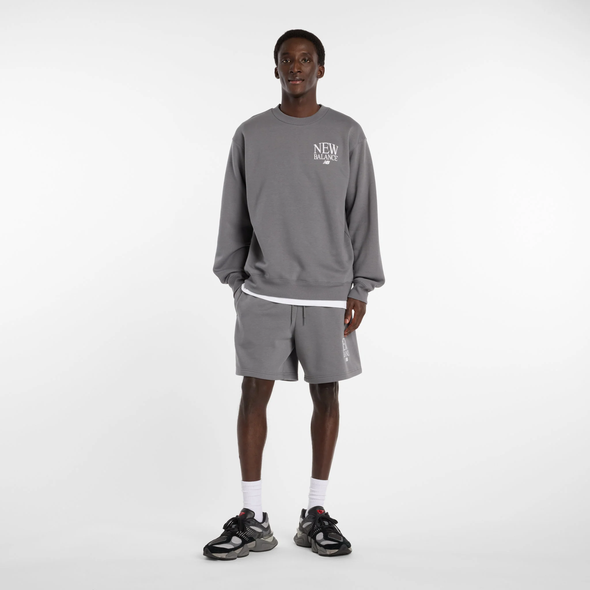 New Balance Reimagined Mens Fleece Crew - Image 2