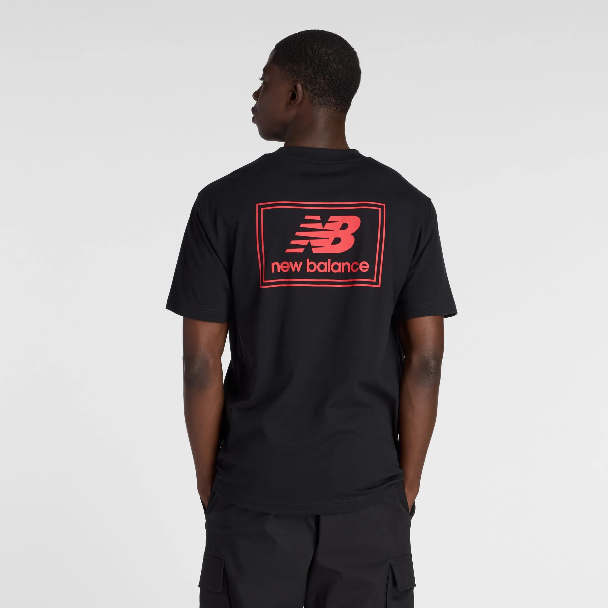 New Balance Woven Label Mens Tee - Image 6