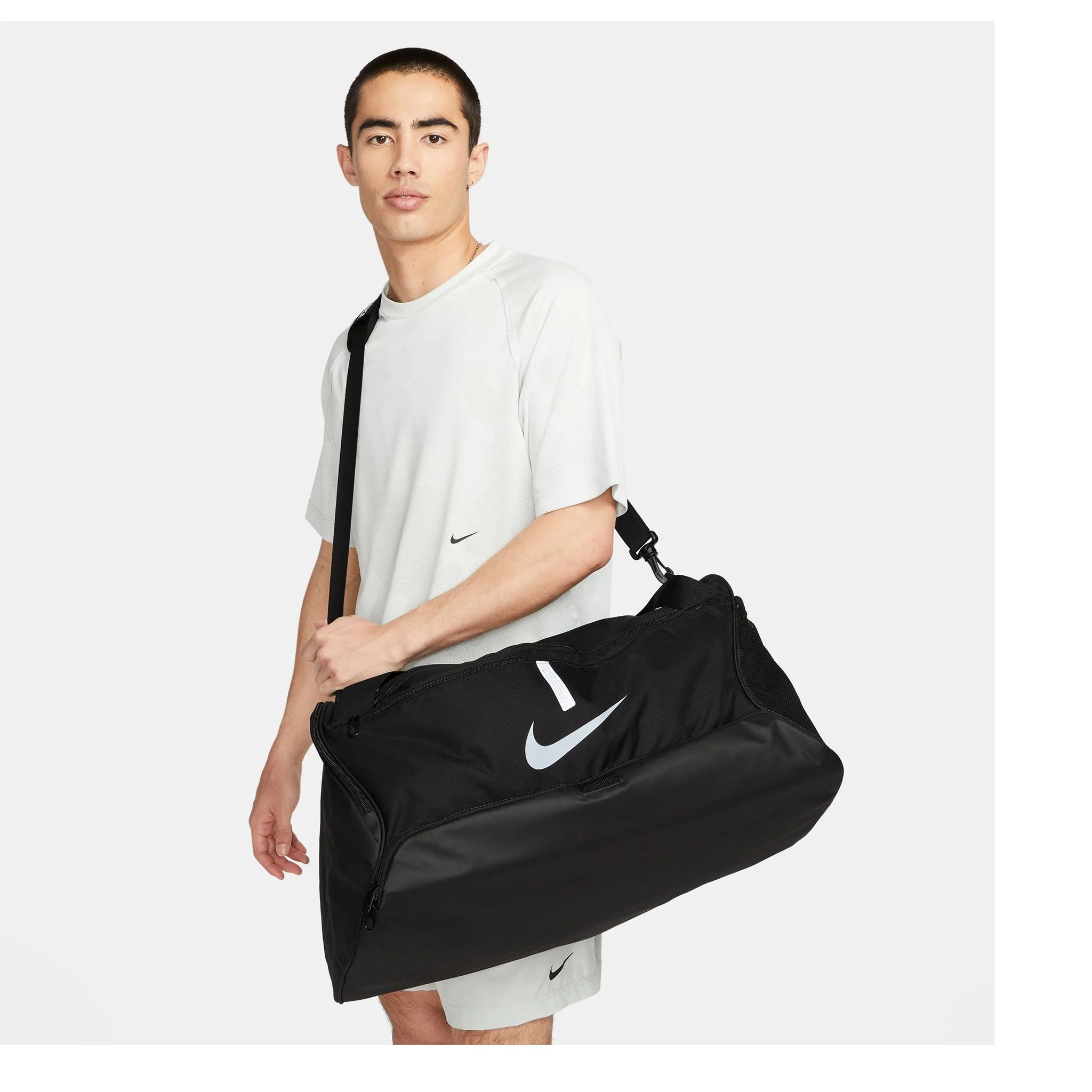 Nike Academy Team Football Medium Duffle Bag - Image 2