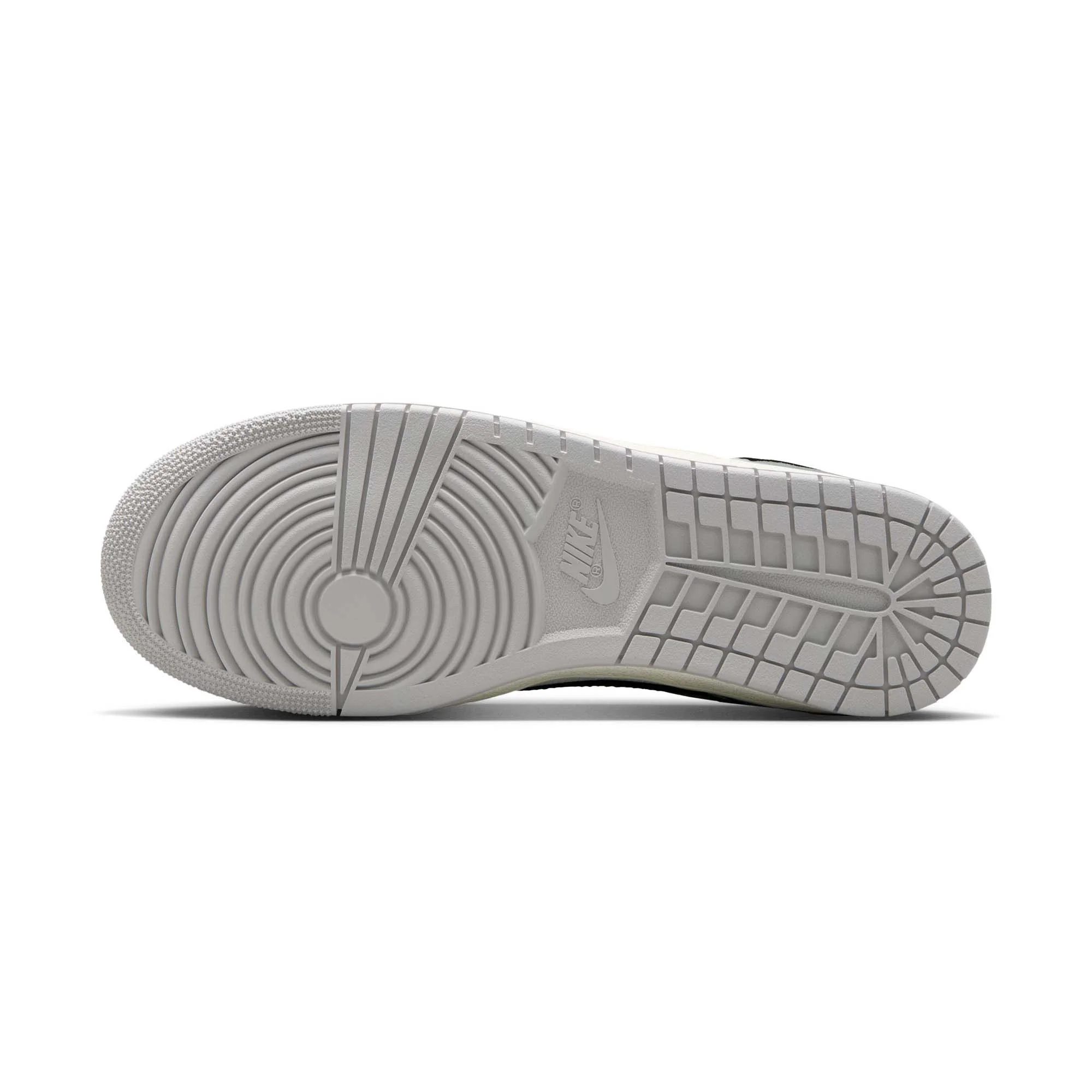 Nike Air Jordan Skyline Low Mens Shoes - Image 5