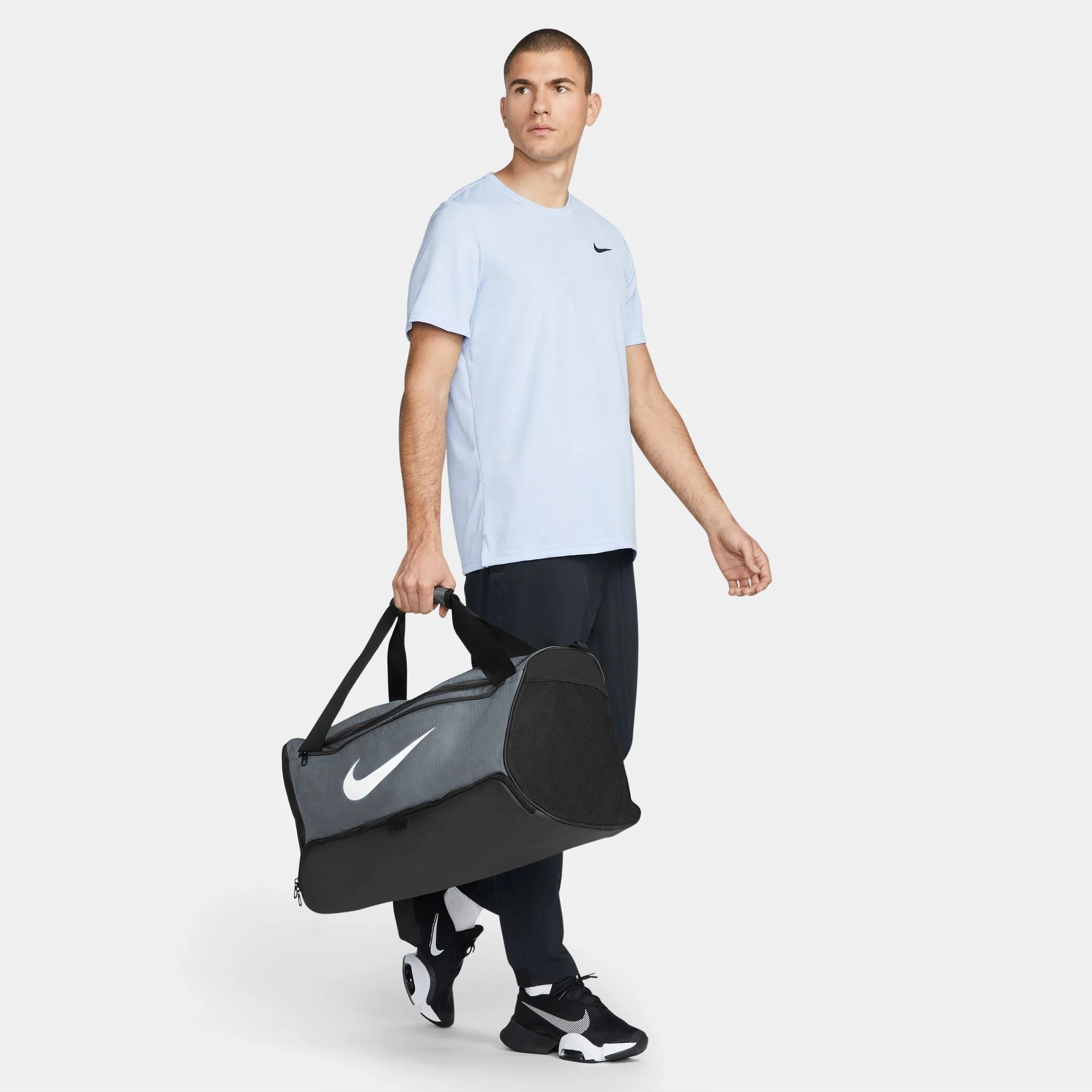Nike Brasilia 9.5 Medium Training Duffle Bag - Image 2
