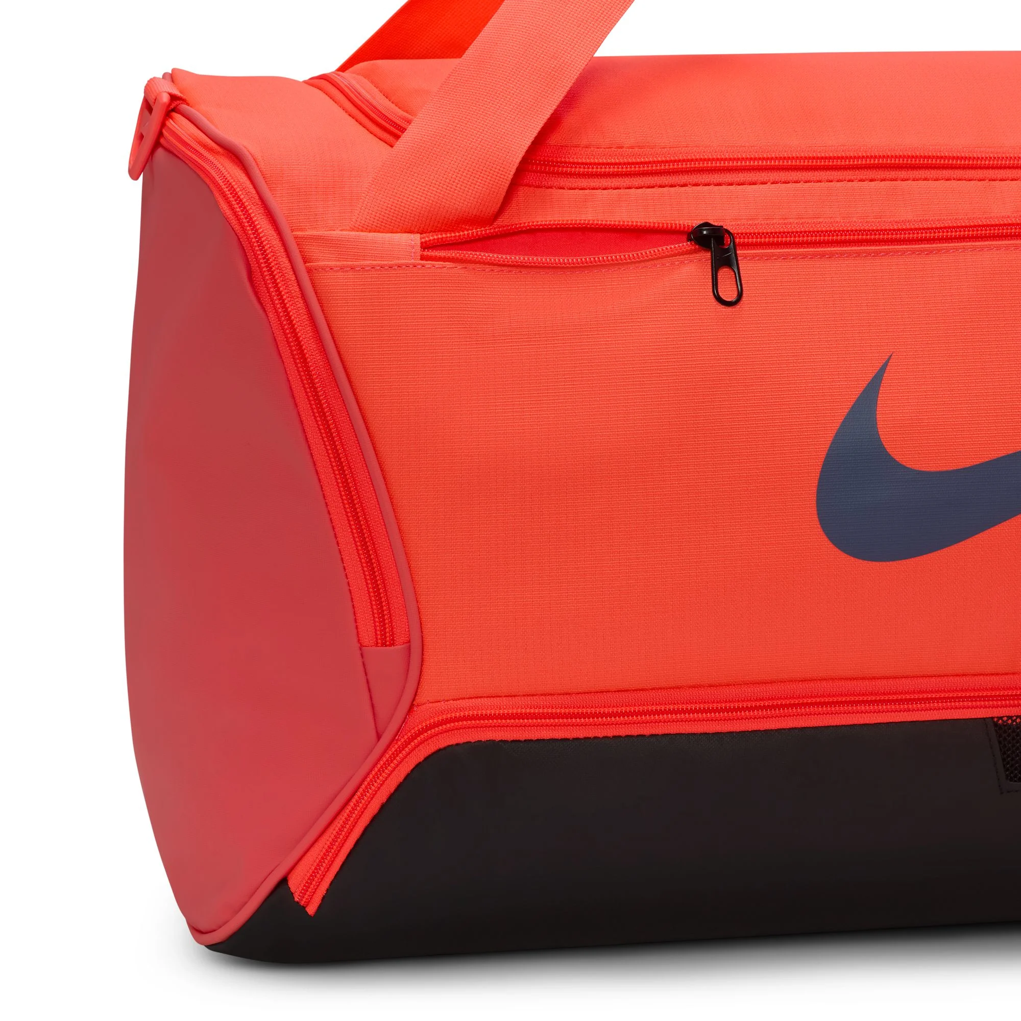 Nike Brasilia 9.5 Medium Training Duffle Bag - Image 5