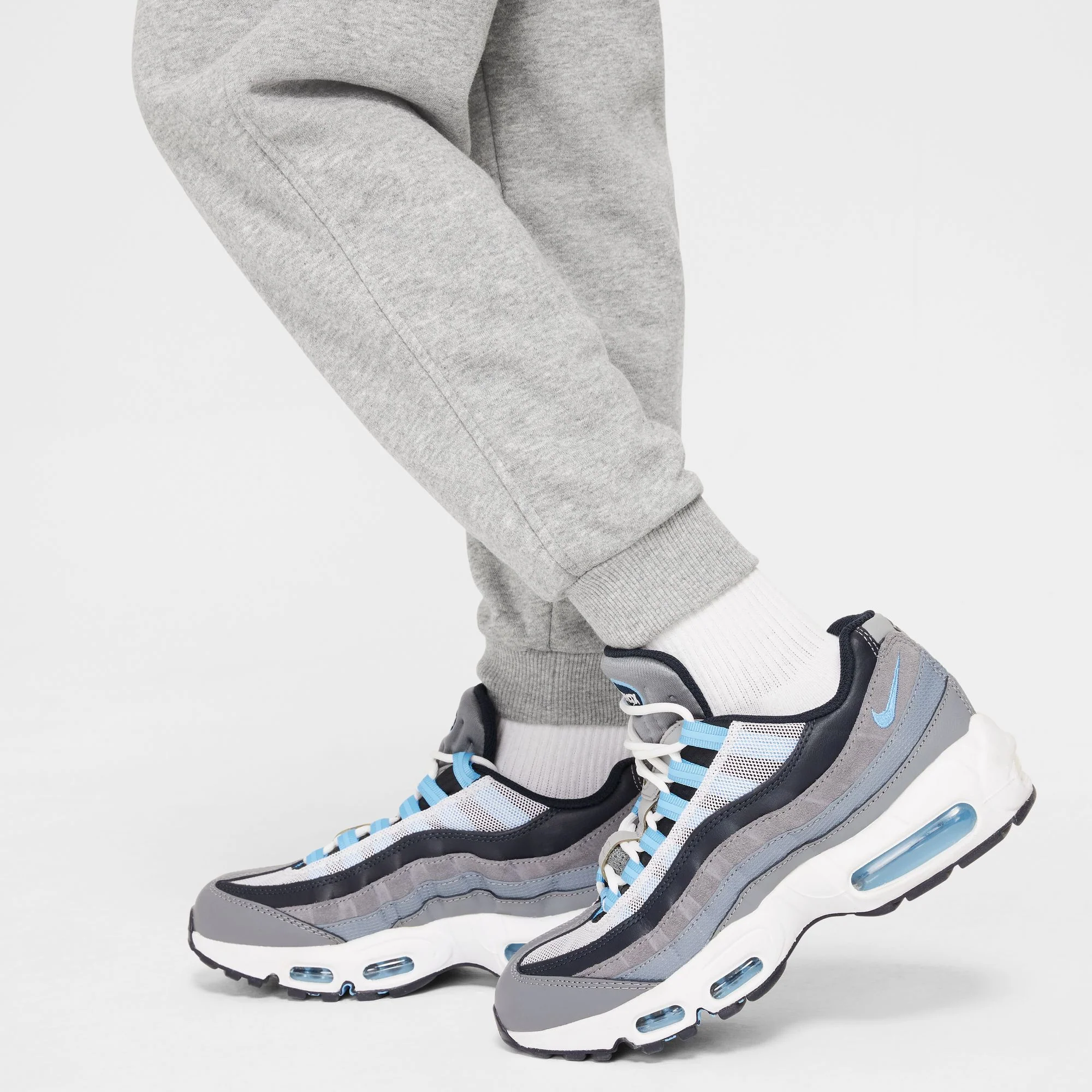 Nike Club French Terry Kids Joggers - Image 6