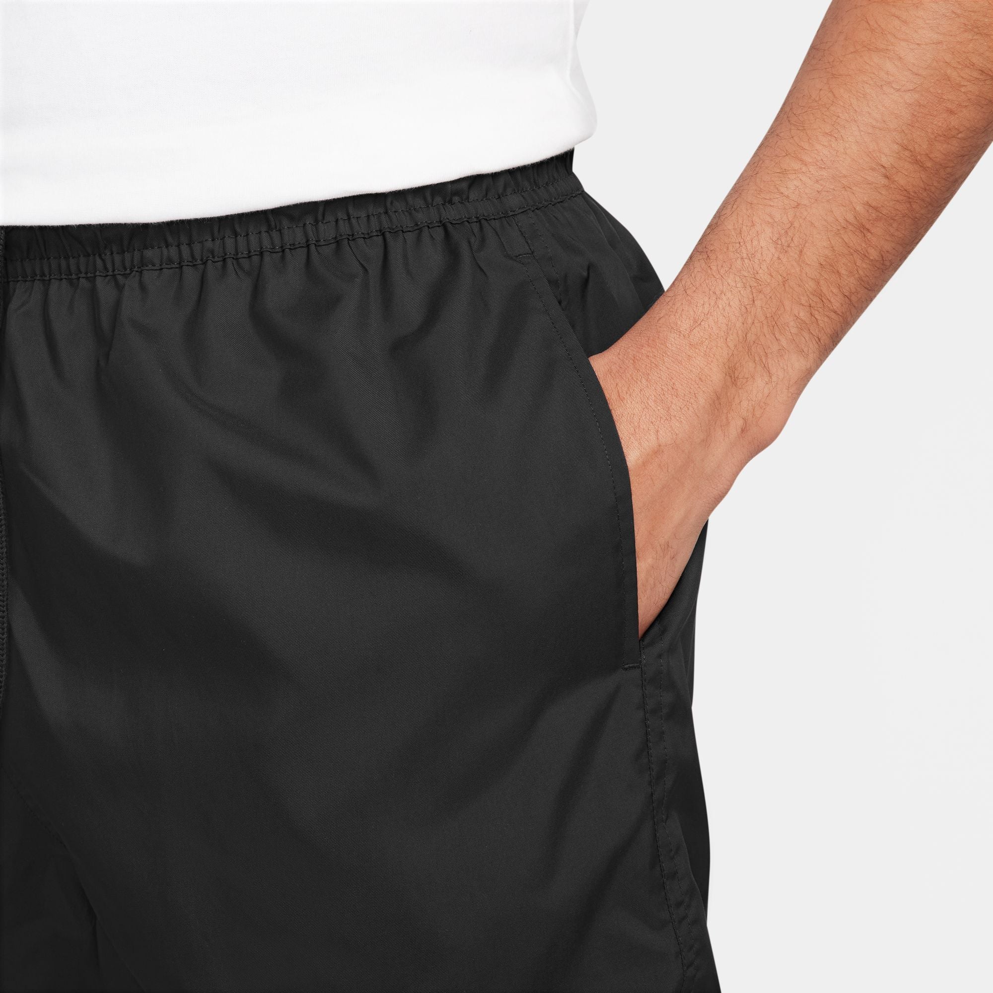 Nike Club Woven Flow Mens Shorts - Image 5