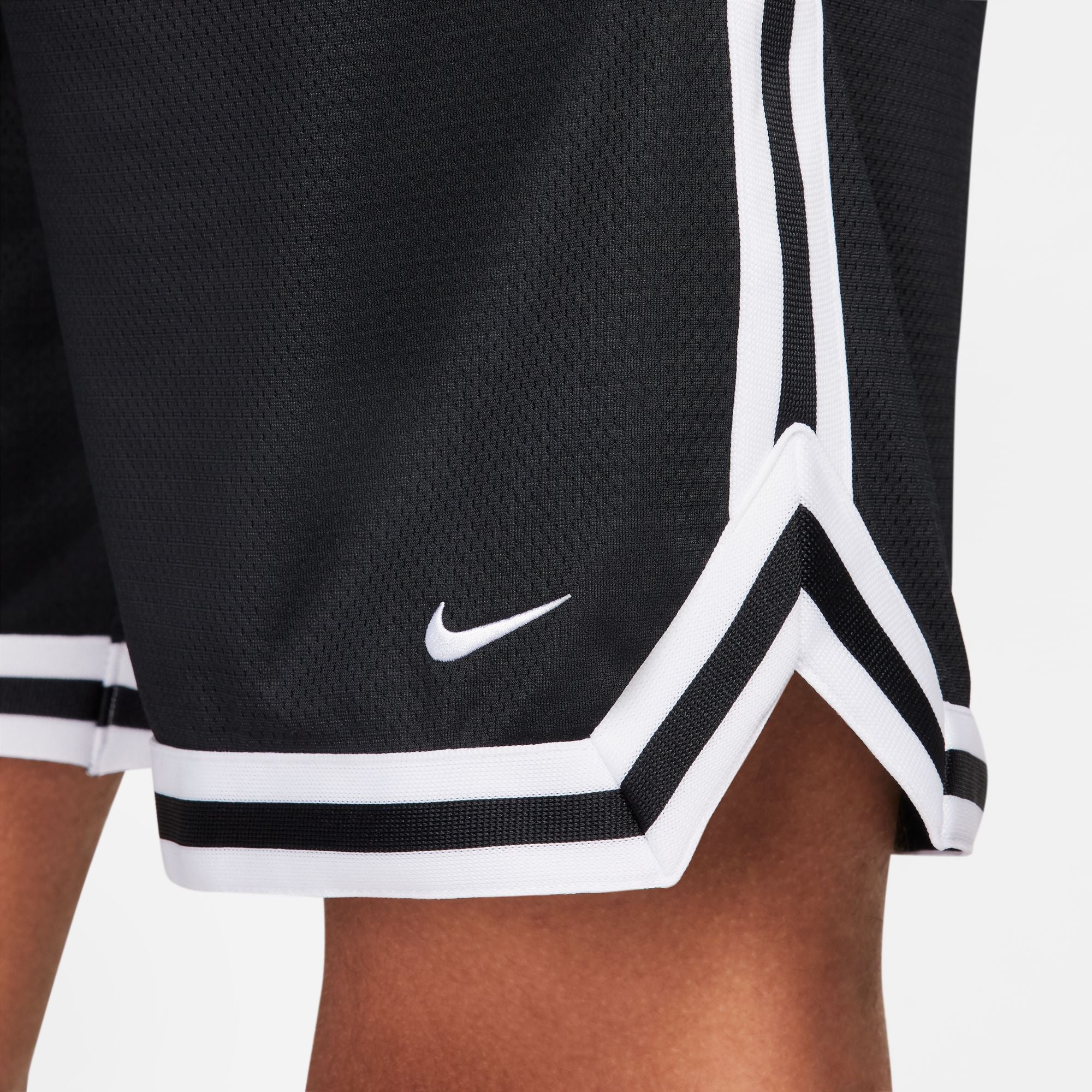 Nike DNA Dri-FIT 8-Inch Mens Basketball Shorts - Image 6