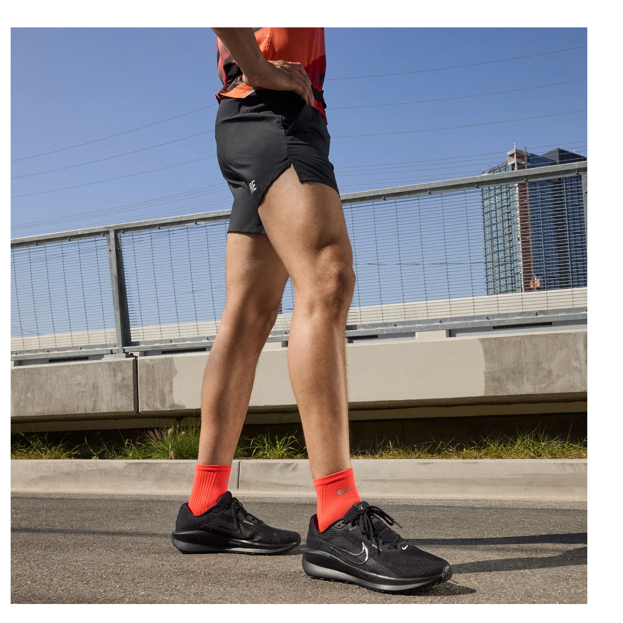 Nike Downshifter 13 Mens Running Shoes - Image 2