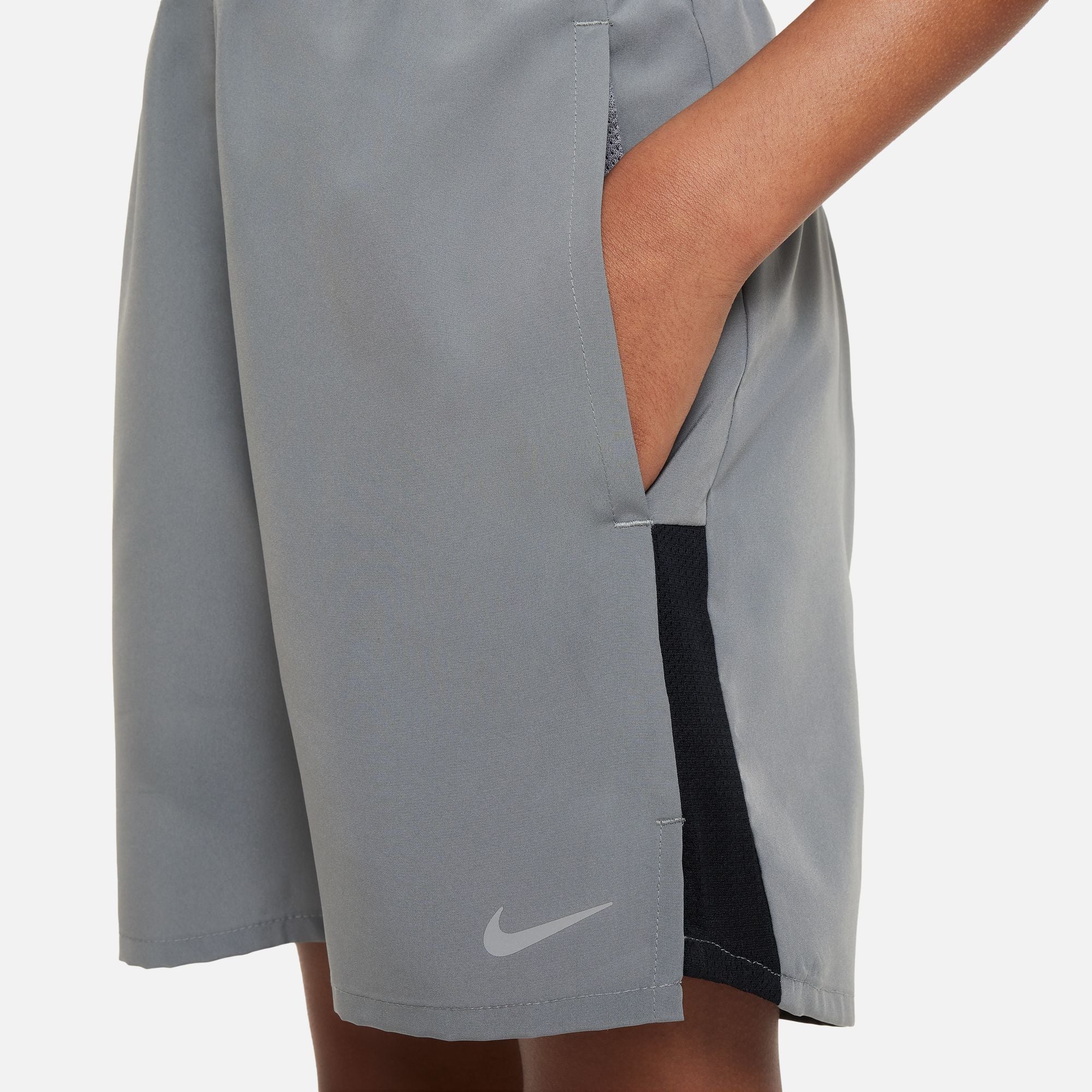 Nike Dri-FIT Challenger Kids Training Shorts - Image 5
