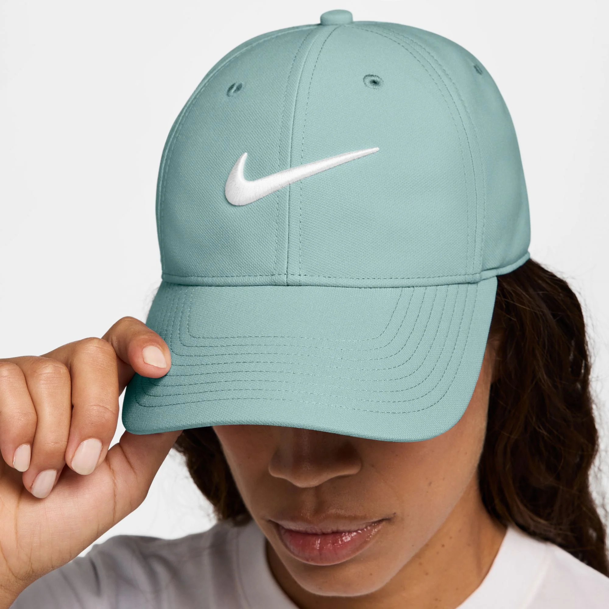 Nike Dri-FIT Club Structured Swoosh Cap - Image 4