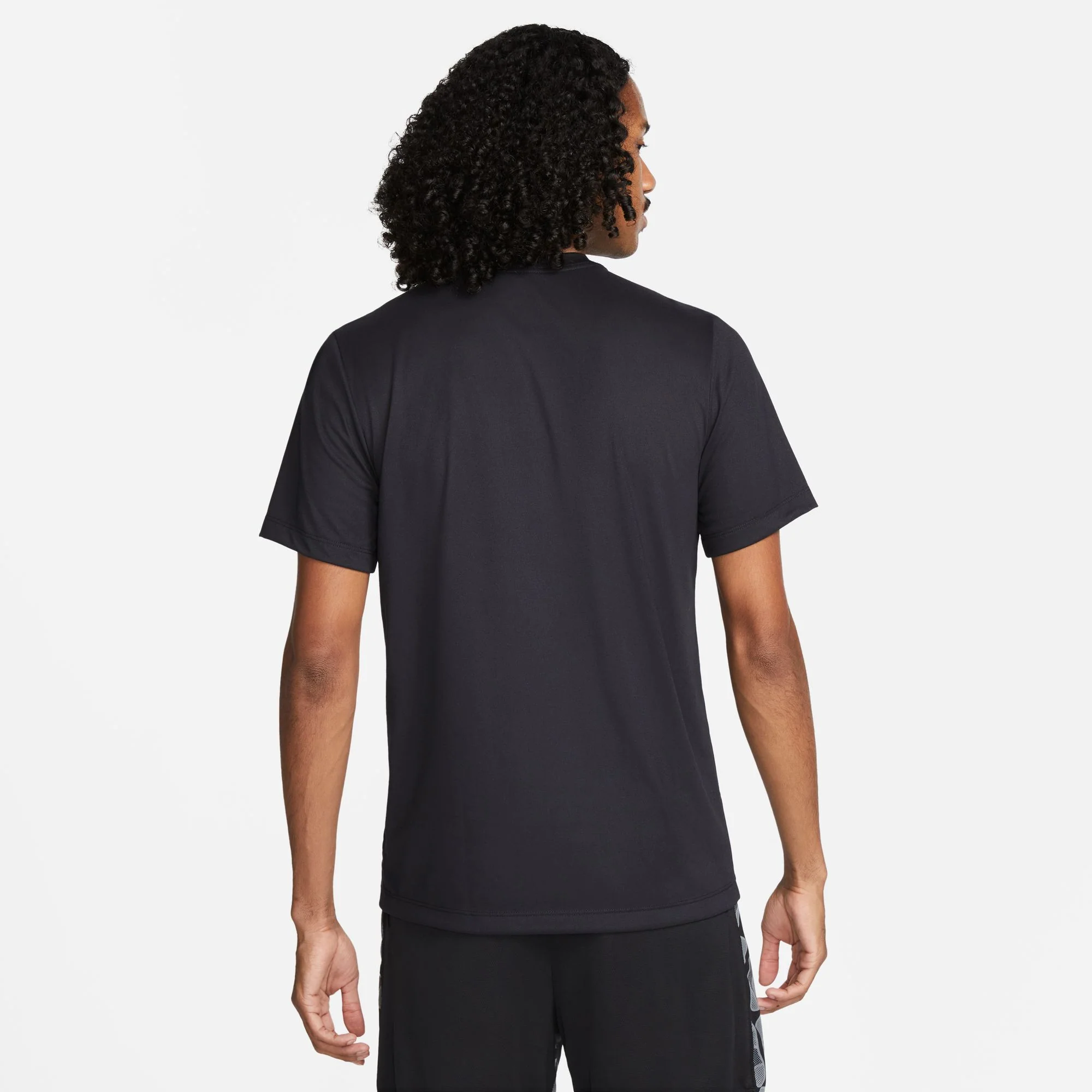 Nike Dri-FIT Legend Mens Fitness Tee - Image 3