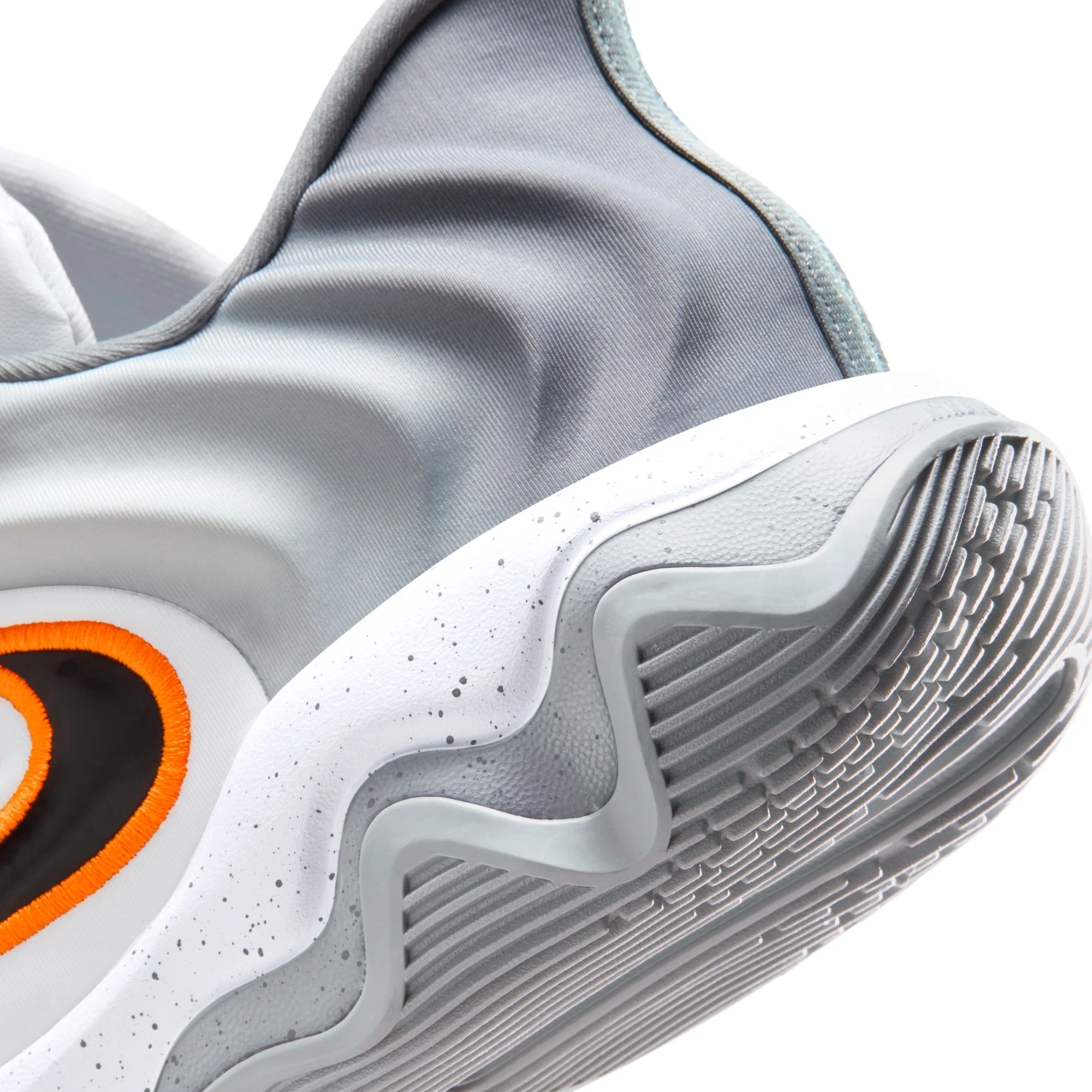 Nike Giannis Immortality 4 Mens Basketball Shoes - Image 5