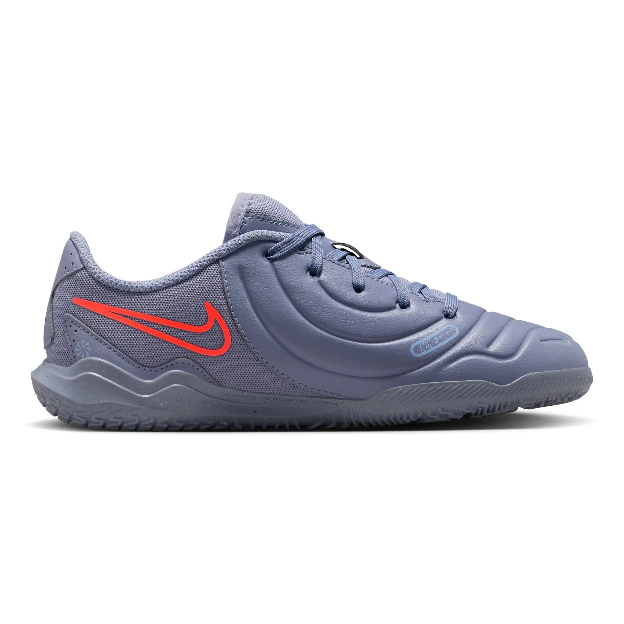 Nike Jr. Tiempo Legend 10 Club Kids Indoor Football Shoes - Image 2