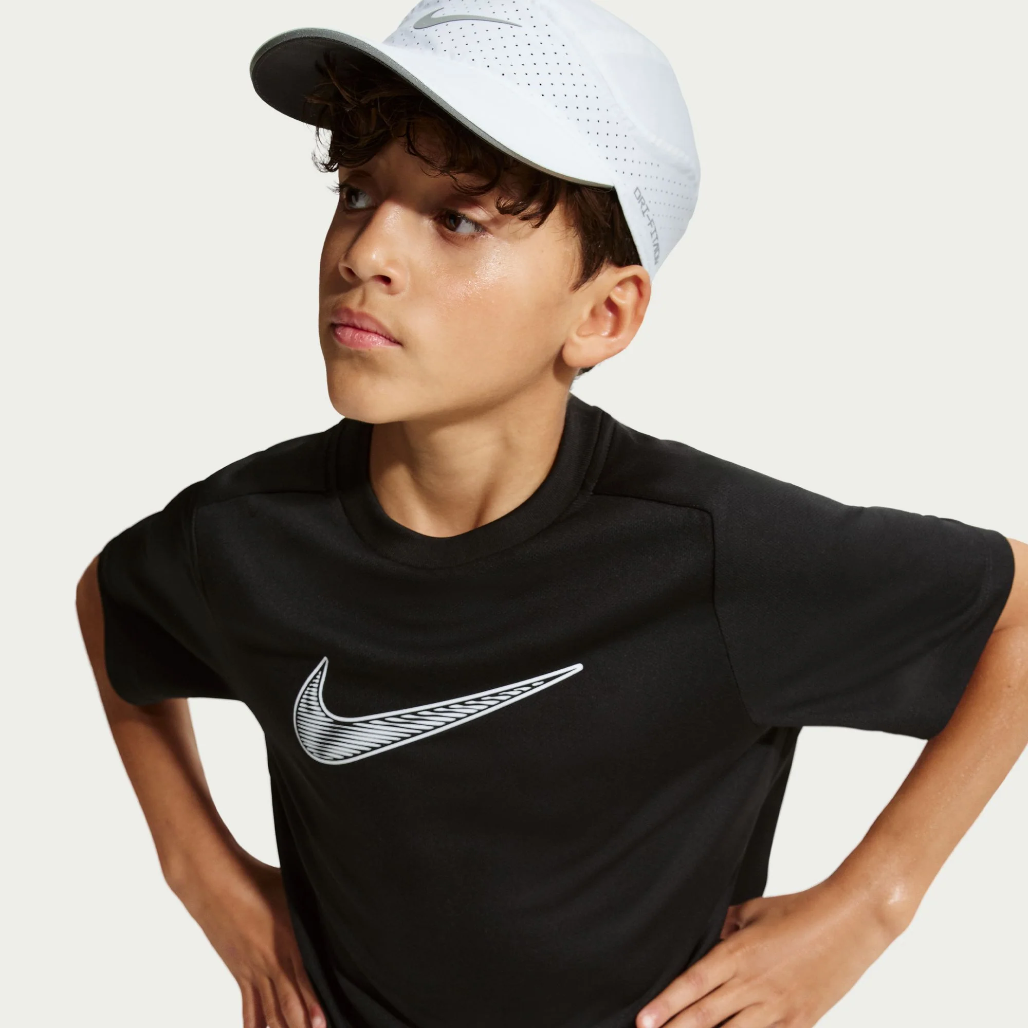 Nike Multi Dri-FIT Boys Training Tee - Image 2