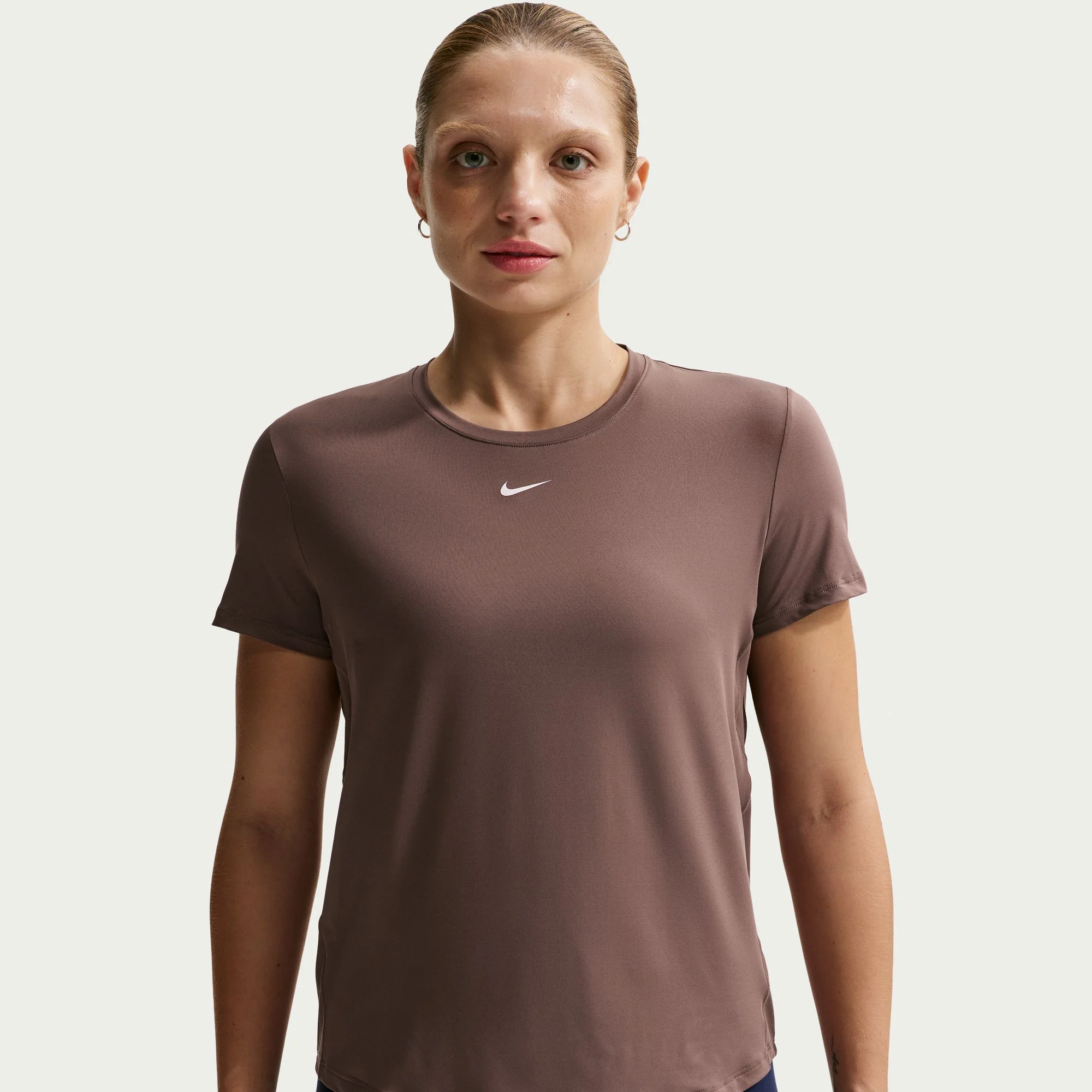 Nike One Classic Dri-FIT Womens Short-Sleeve Tee - Image 2
