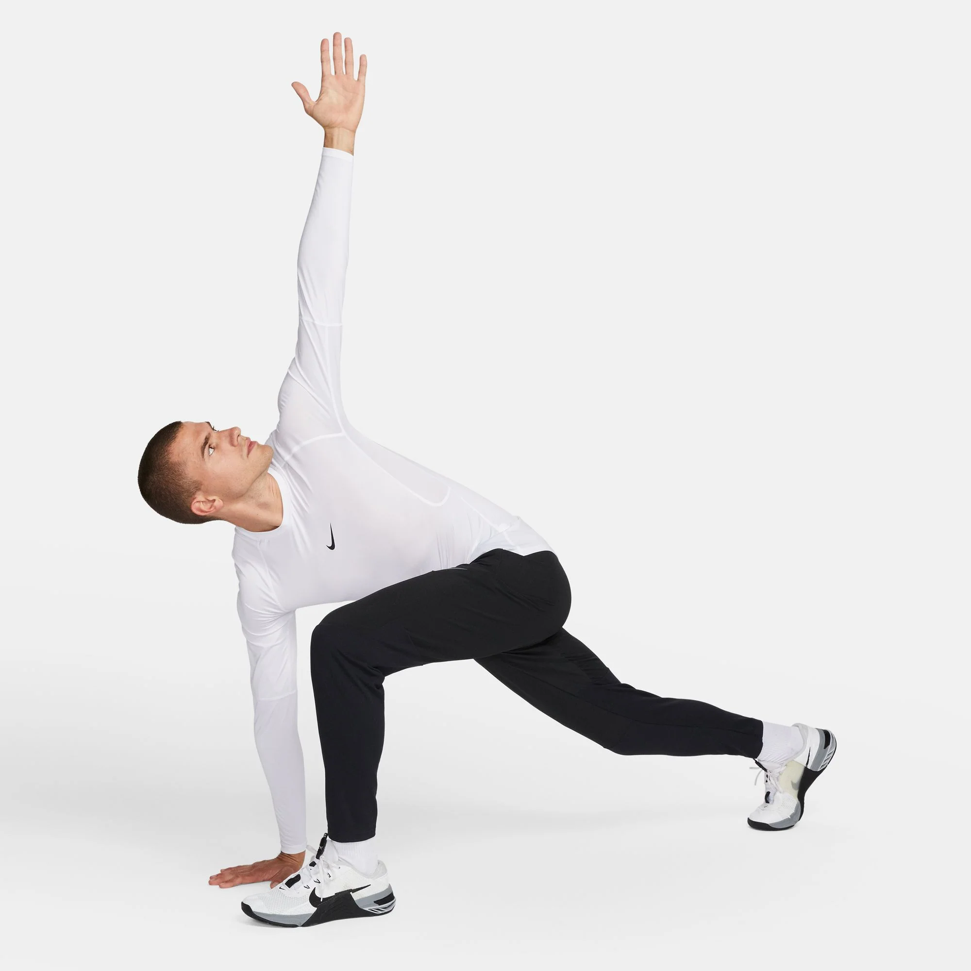 Nike Pro Dri-FIT Tight Mens Long-Sleeve Fitness Top - Image 2