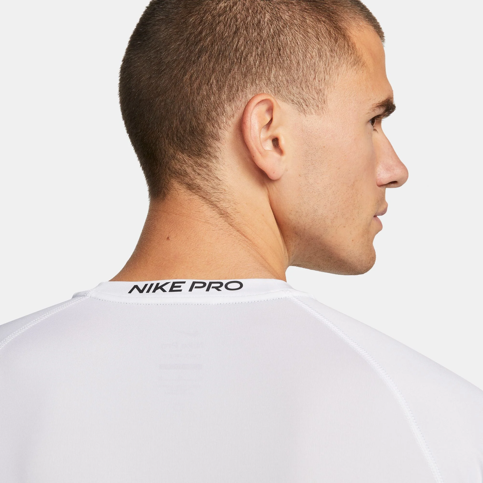 Nike Pro Dri-FIT Tight Mens Long-Sleeve Fitness Top - Image 5