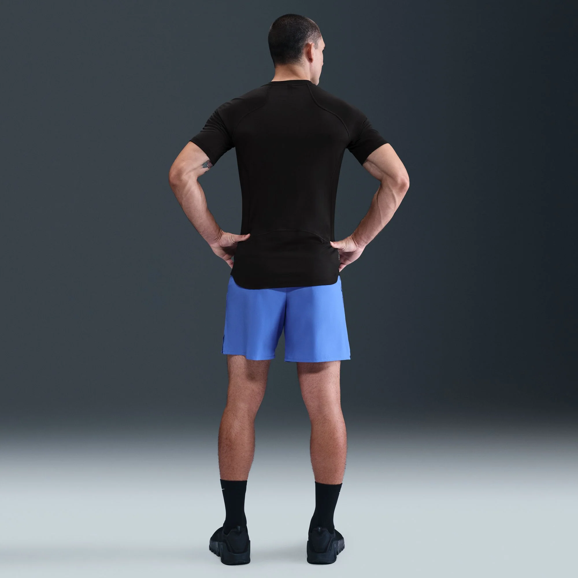 Nike Pro Training Dri-FIT Mens Training Tee - Image 5