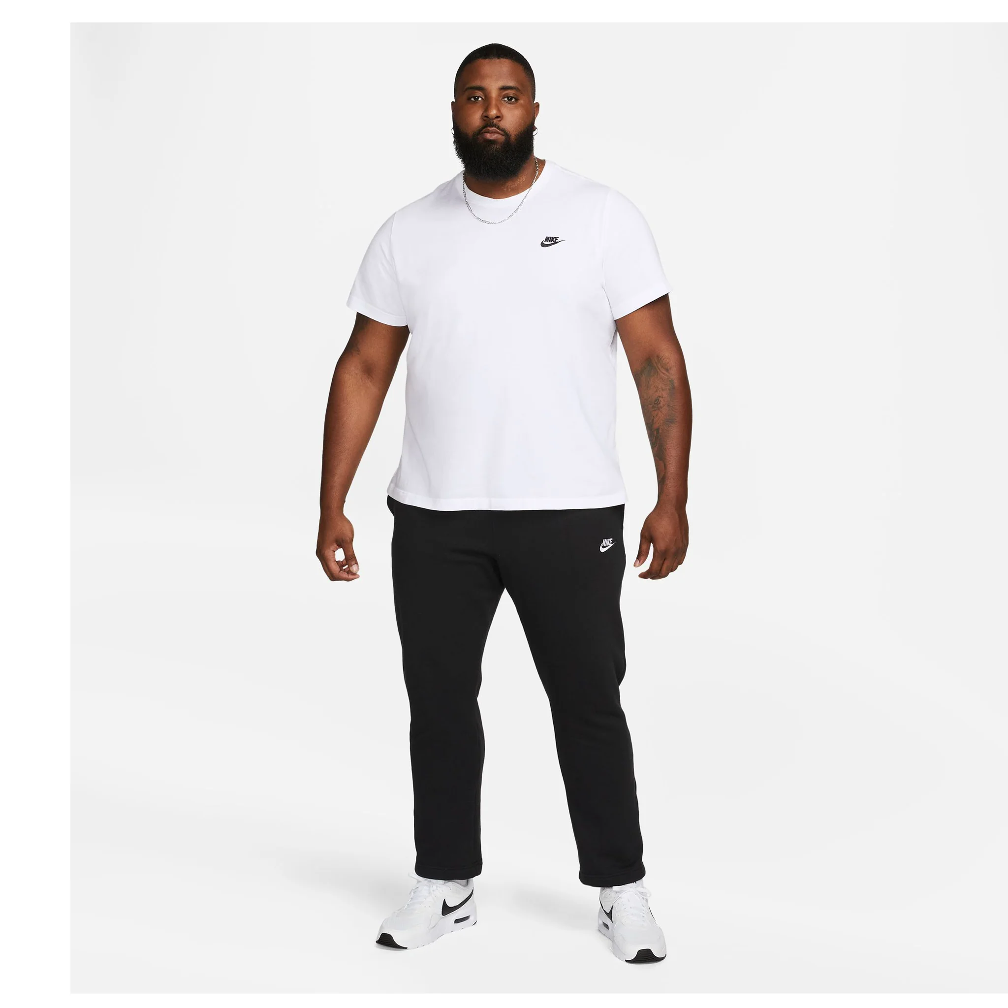 Nike Sportswear Club Mens Tee - Image 2