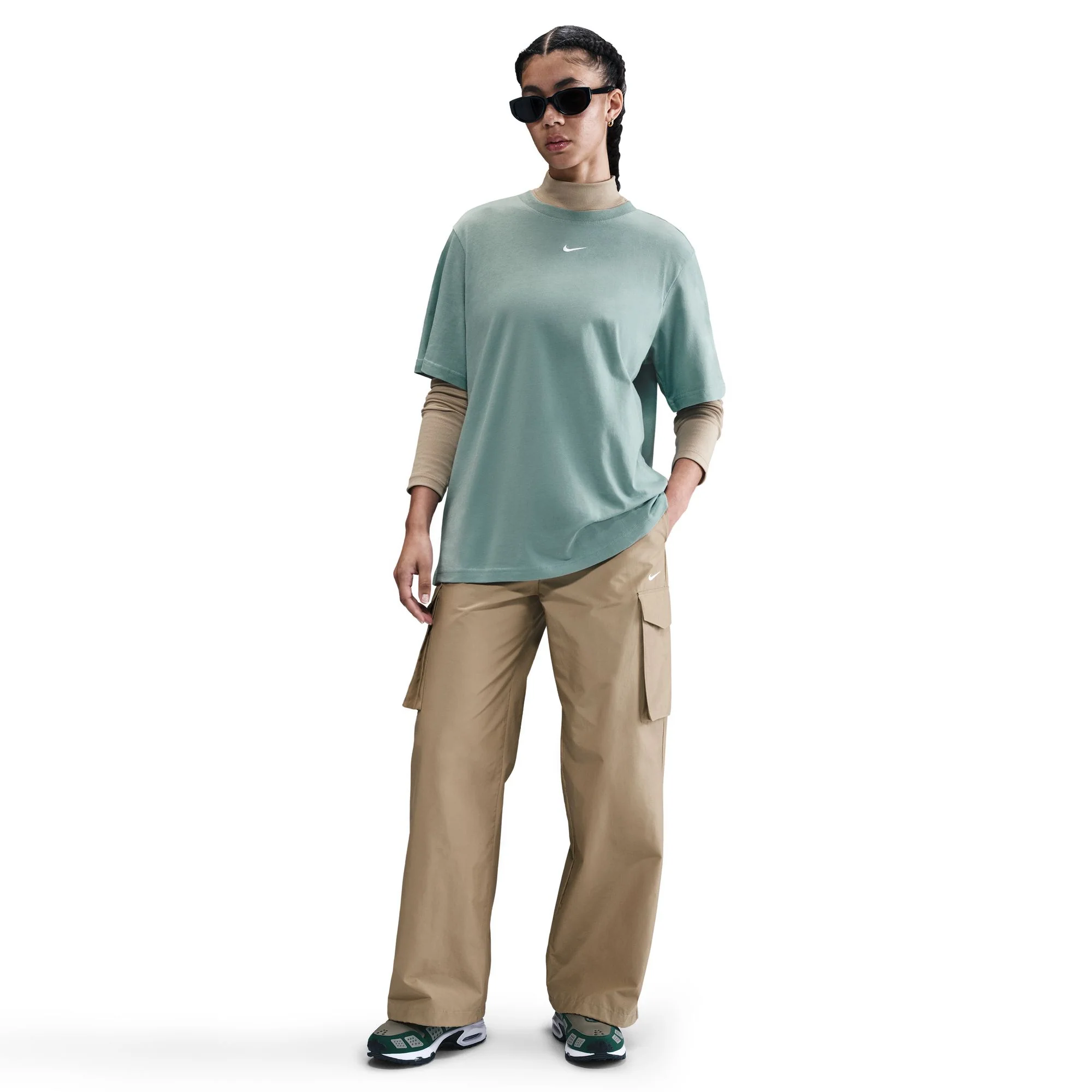Nike Sportswear Essential Womens Tee - Image 2