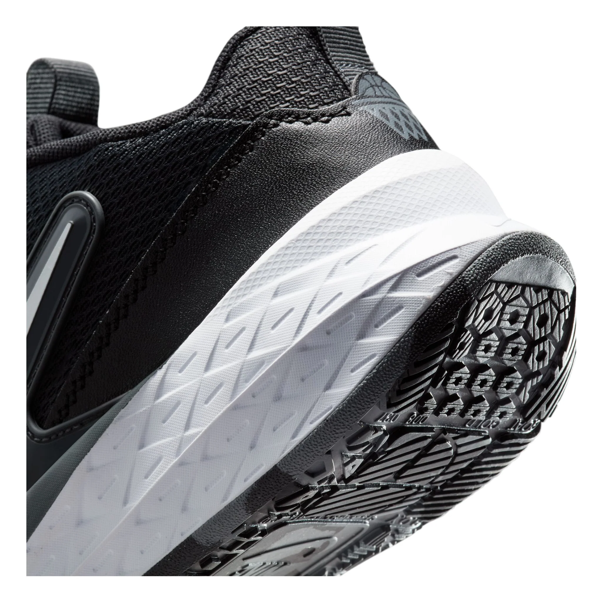 Nike Team Hustle D 12 GS Kids Basketball Shoes - Image 10