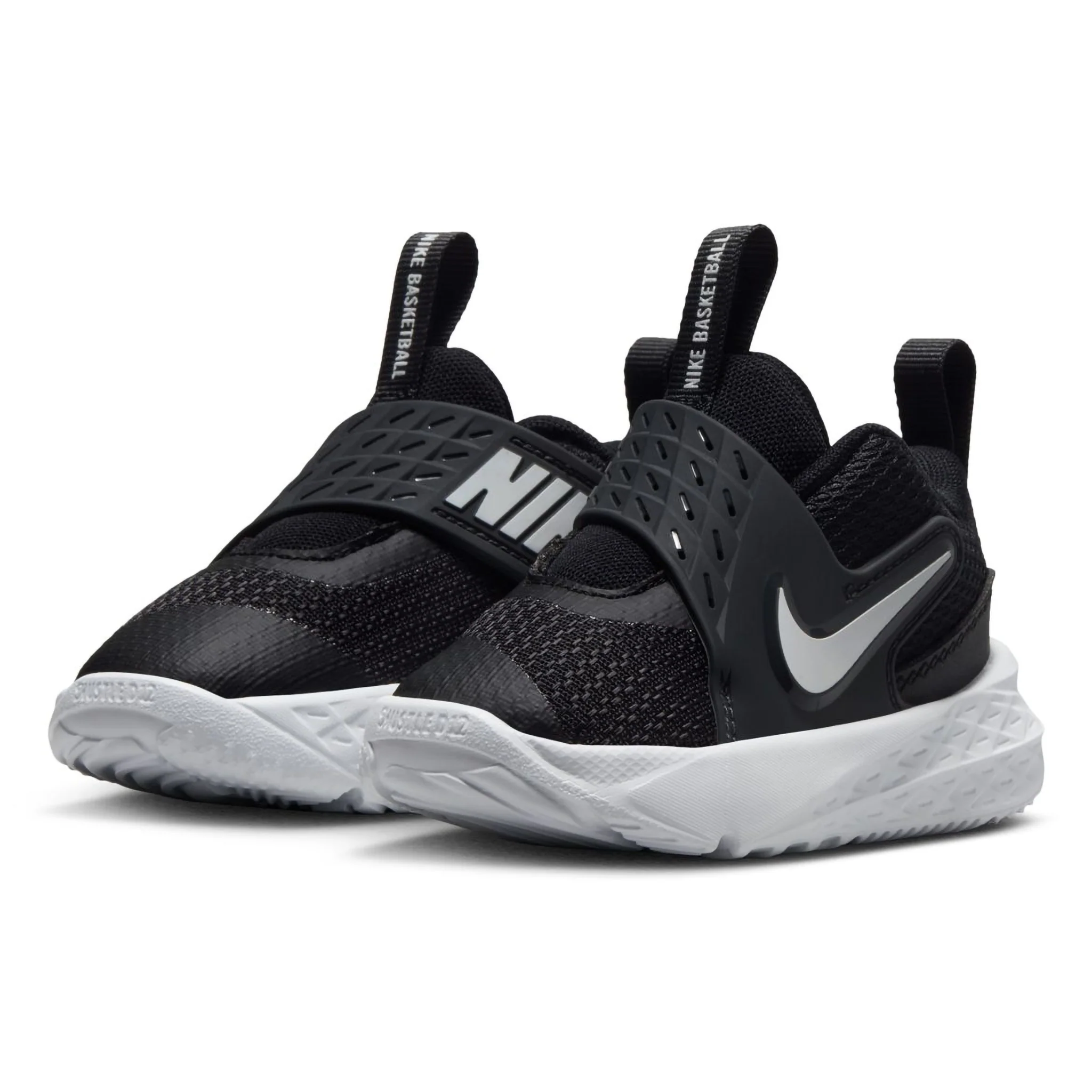 Nike Team Hustle D 12 Toddler Basketball Shoes - Image 3