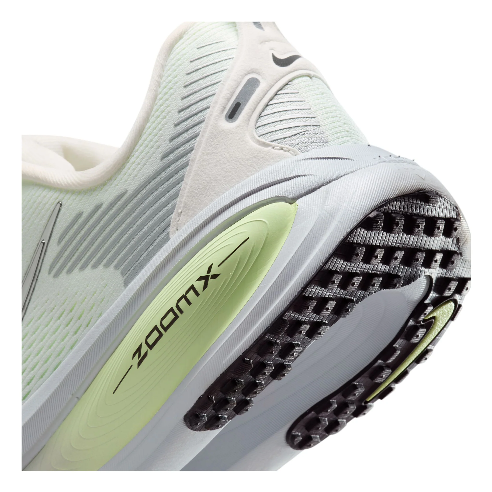 Nike Vomero 18 Womens Running Shoes - Image 9