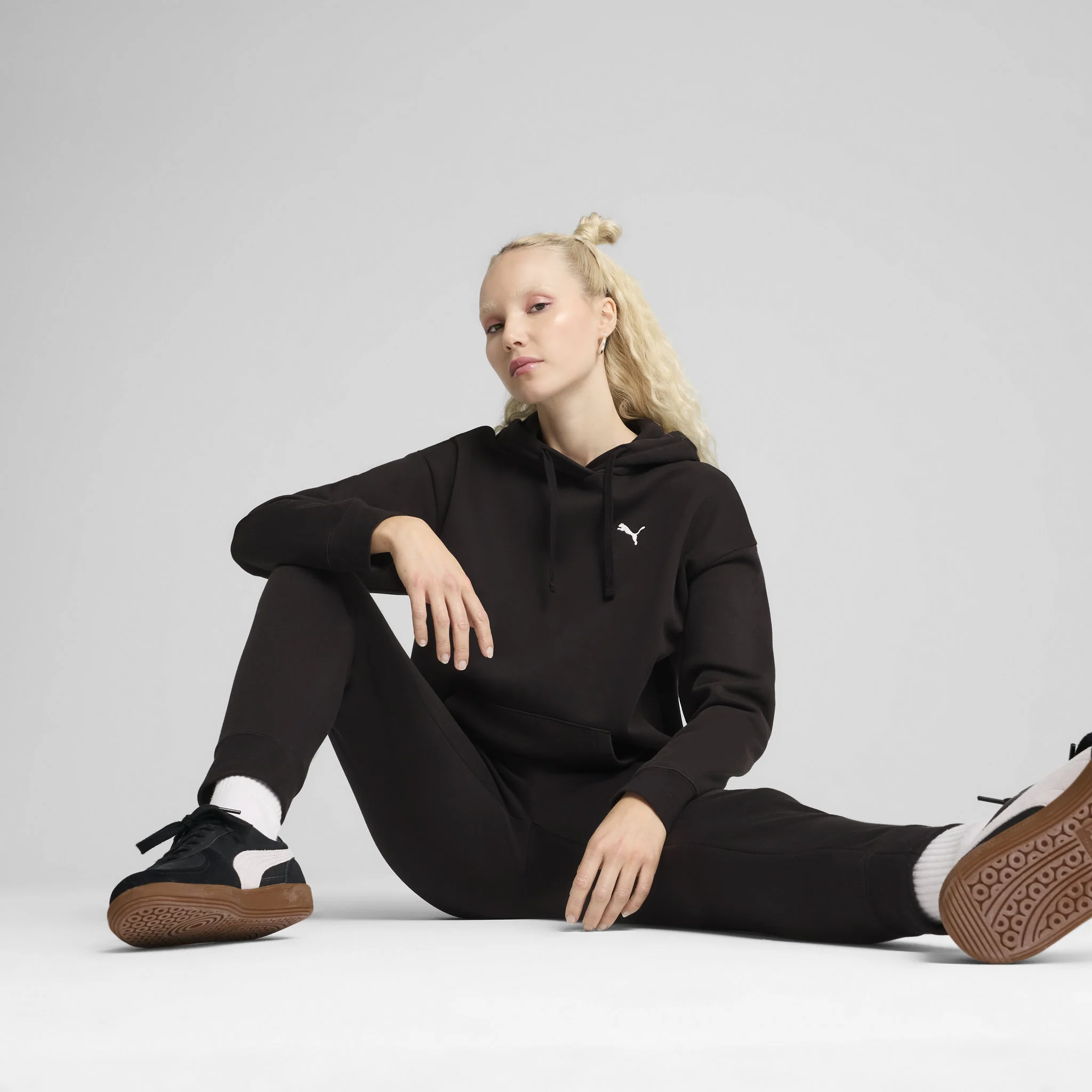 PUMA Essentials Comfort Womens Hoodie - Image 3