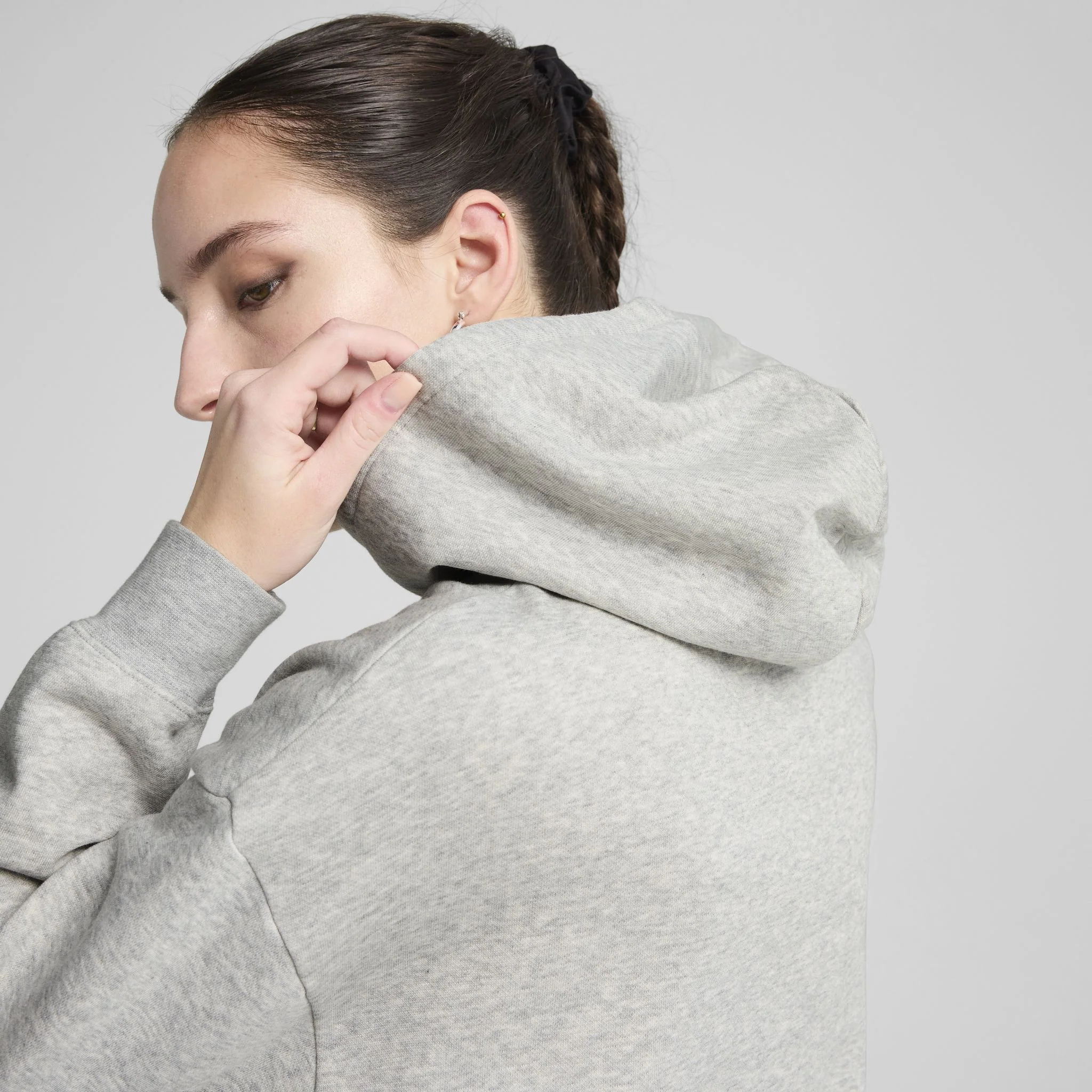 PUMA ESS Womens Relaxed Hoodie - Image 5